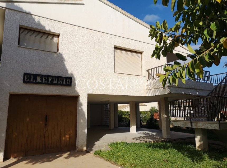 Odsprzedaż - Willa -
Orihuela Costa - La Zenia