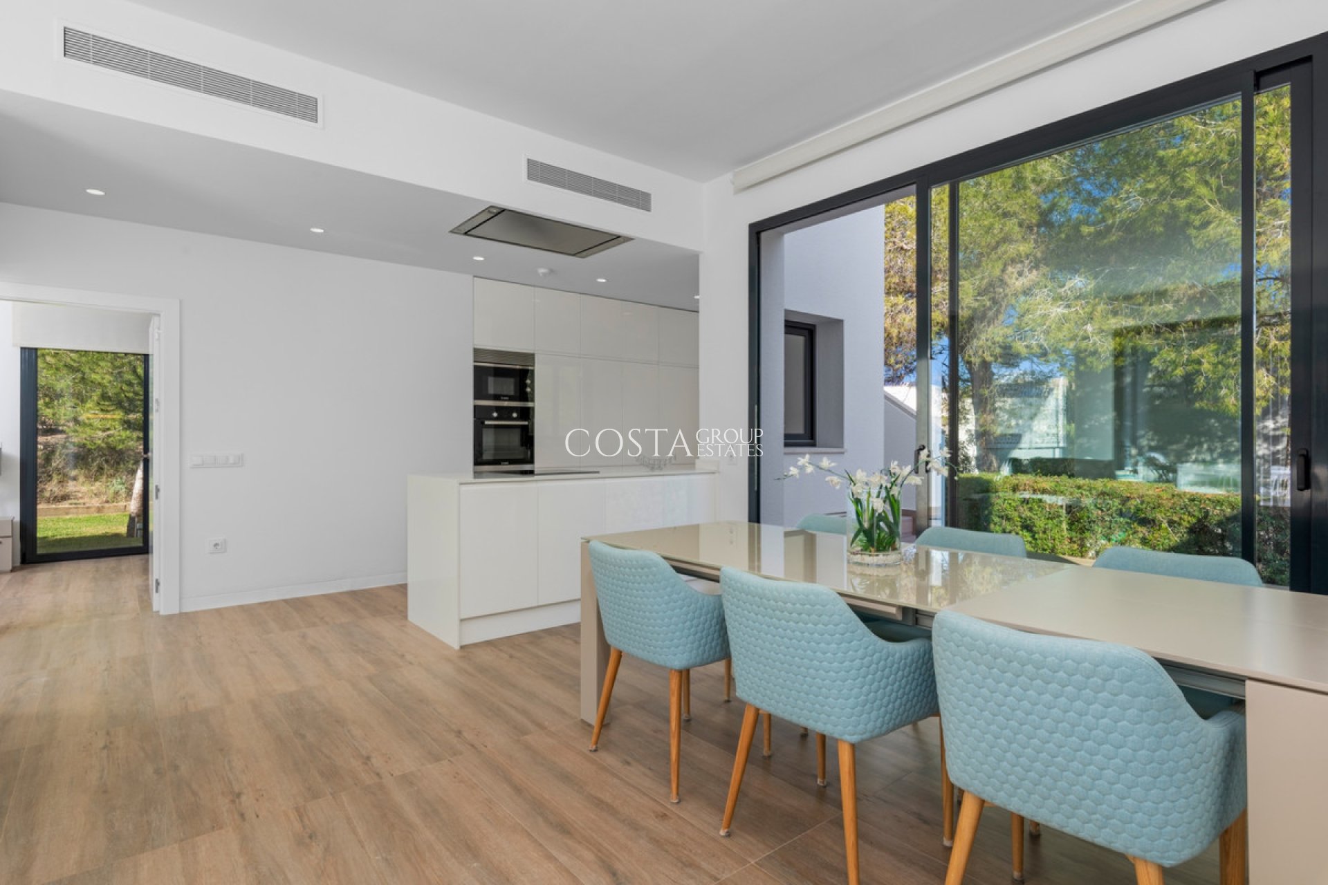 Odsprzedaż - Willa -
Orihuela Costa - Las Colinas Golf