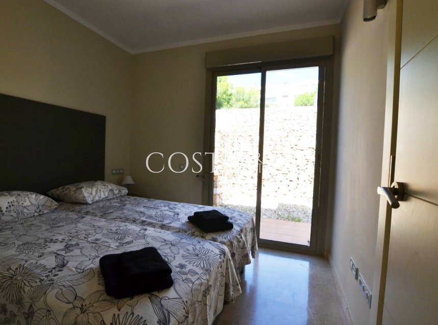 Odsprzedaż - Willa -
Orihuela Costa - Las Colinas Golf