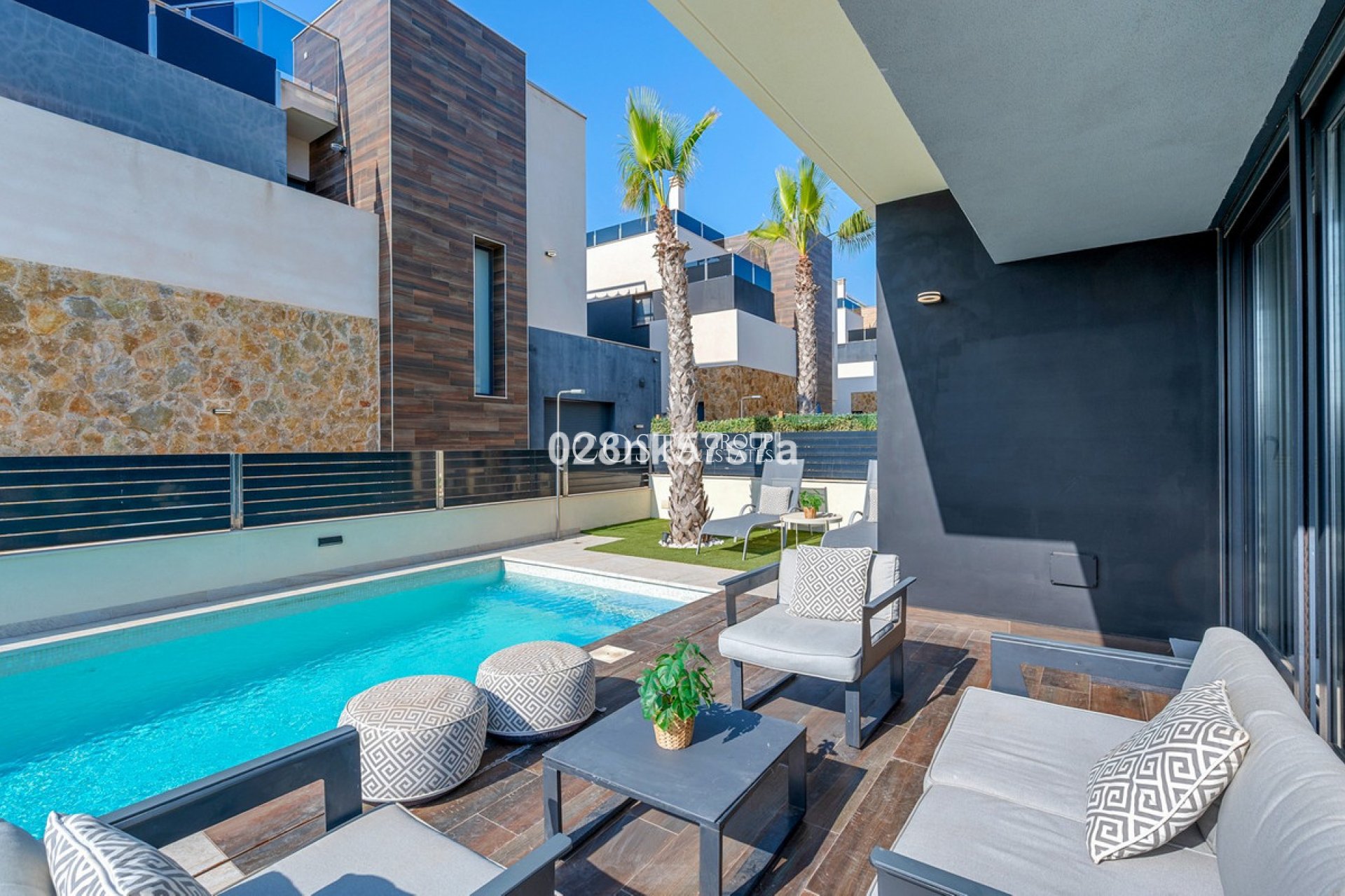 Odsprzedaż - Willa -
Orihuela Costa - Lomas de Cabo Roig