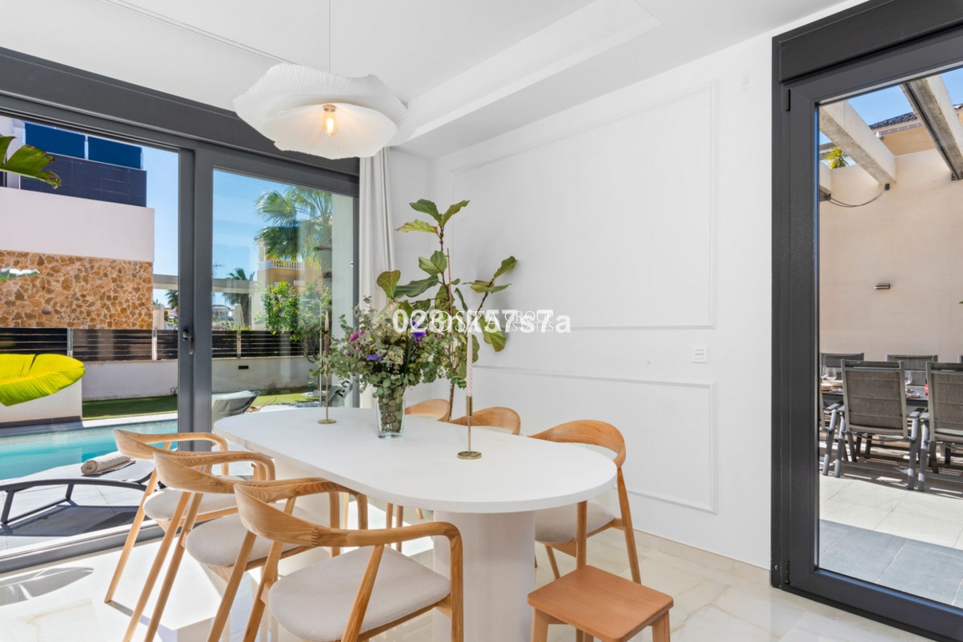 Odsprzedaż - Willa -
Orihuela Costa - Lomas De Campoamor