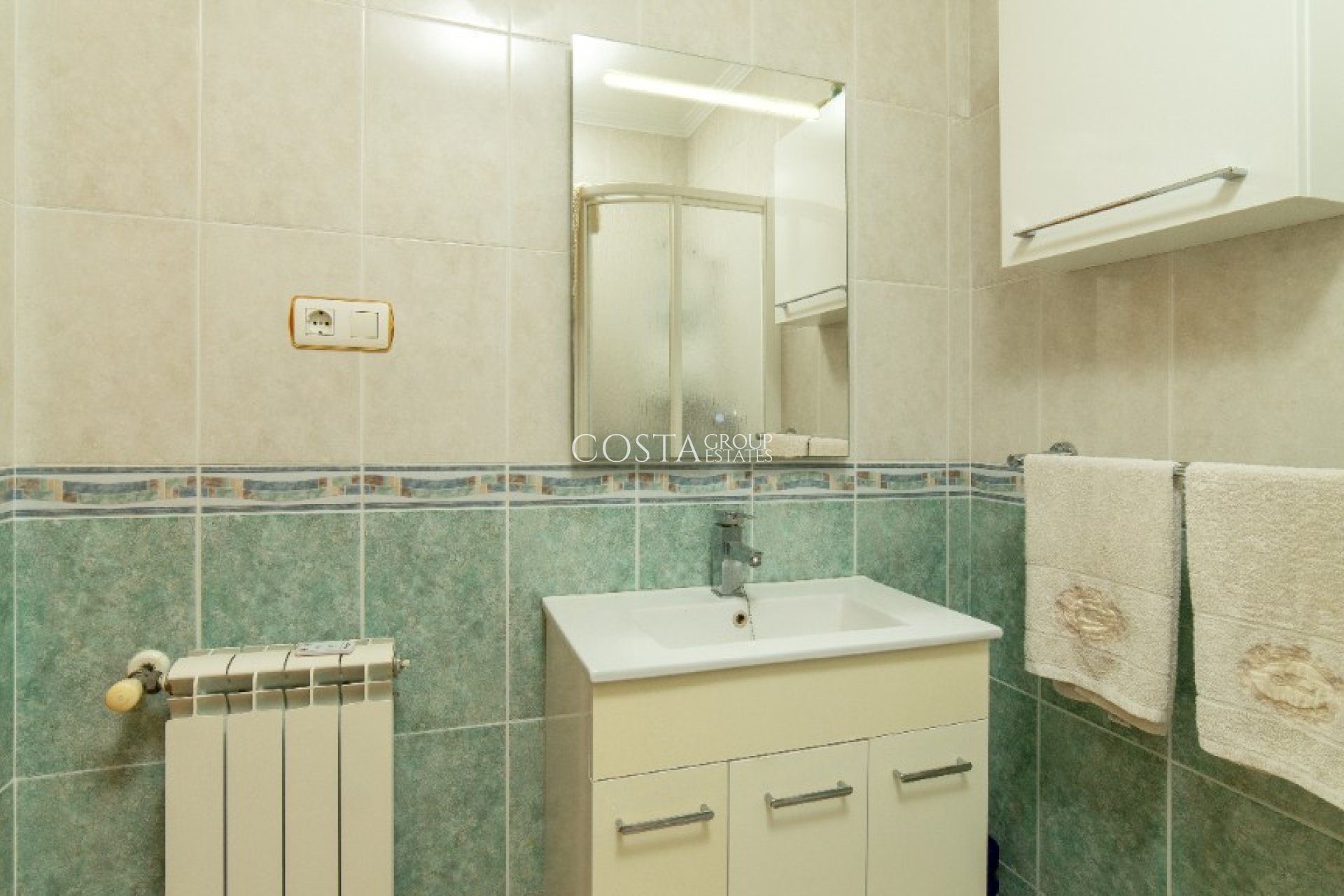 Odsprzedaż - Willa -
Orihuela Costa - Los Altos