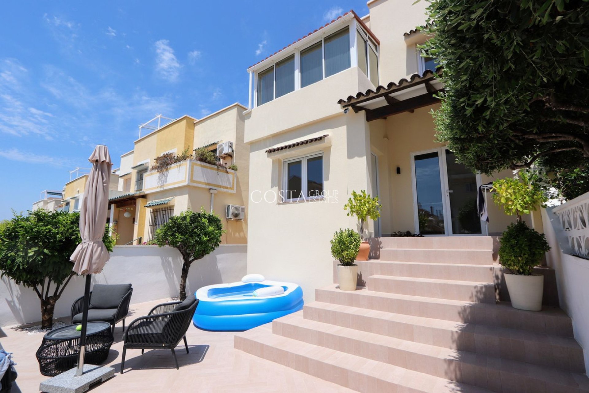 Odsprzedaż - Willa -
Orihuela Costa - Los Altos