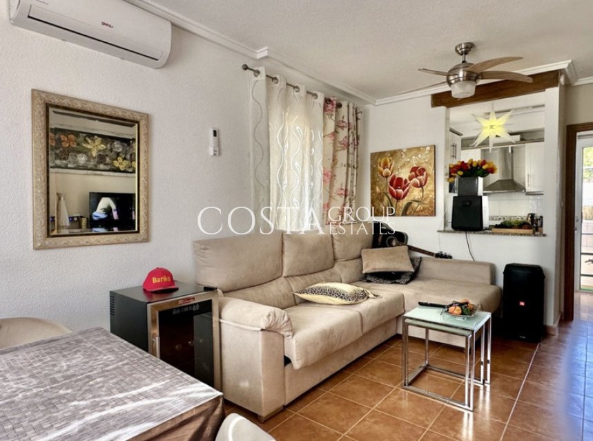 Odsprzedaż - Willa -
Orihuela Costa - Los Altos