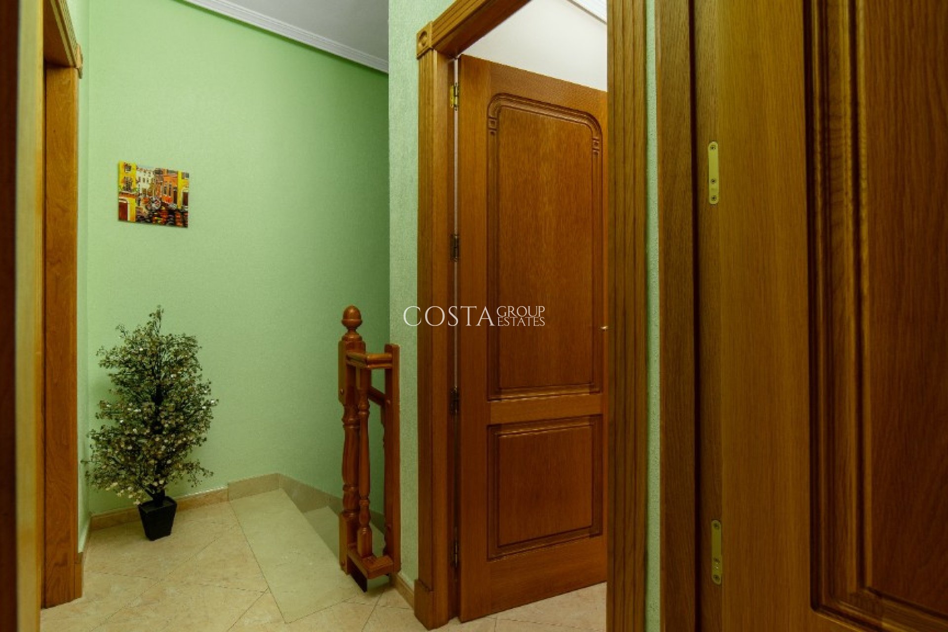 Odsprzedaż - Willa -
Orihuela Costa - Los Altos