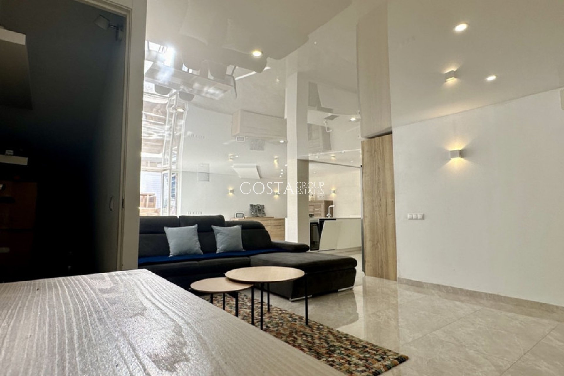 Odsprzedaż - Willa -
Orihuela Costa - Los Altos