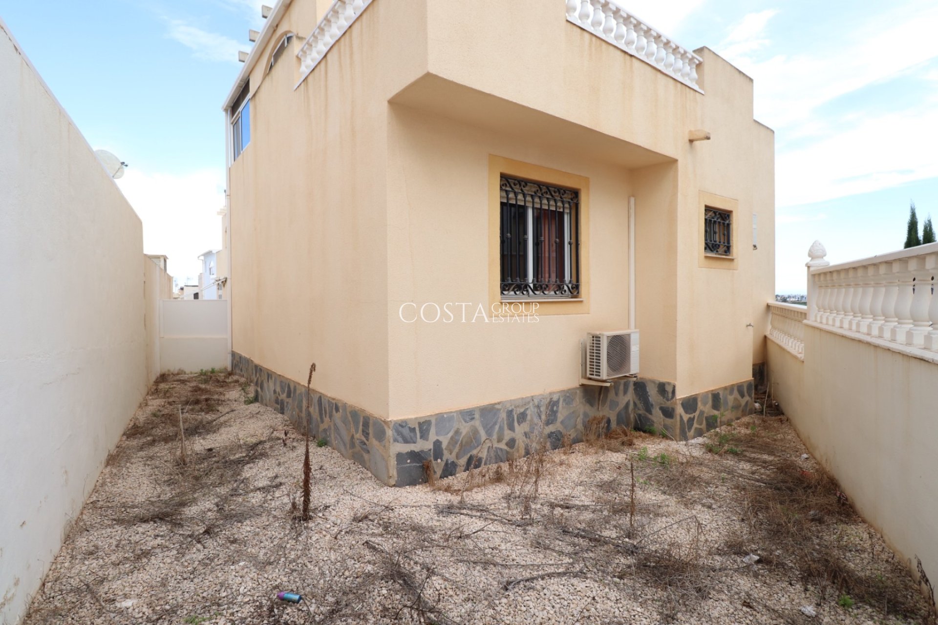 Odsprzedaż - Willa -
Orihuela Costa - Los Balcones