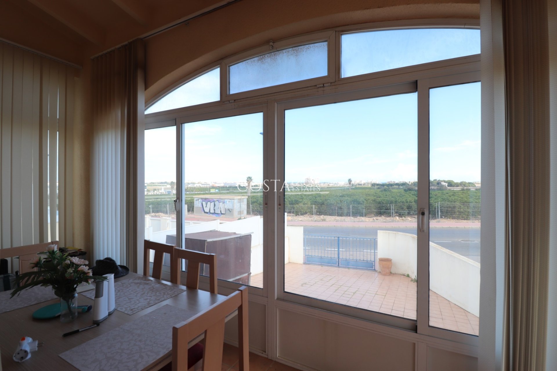 Odsprzedaż - Willa -
Orihuela Costa - Los Balcones