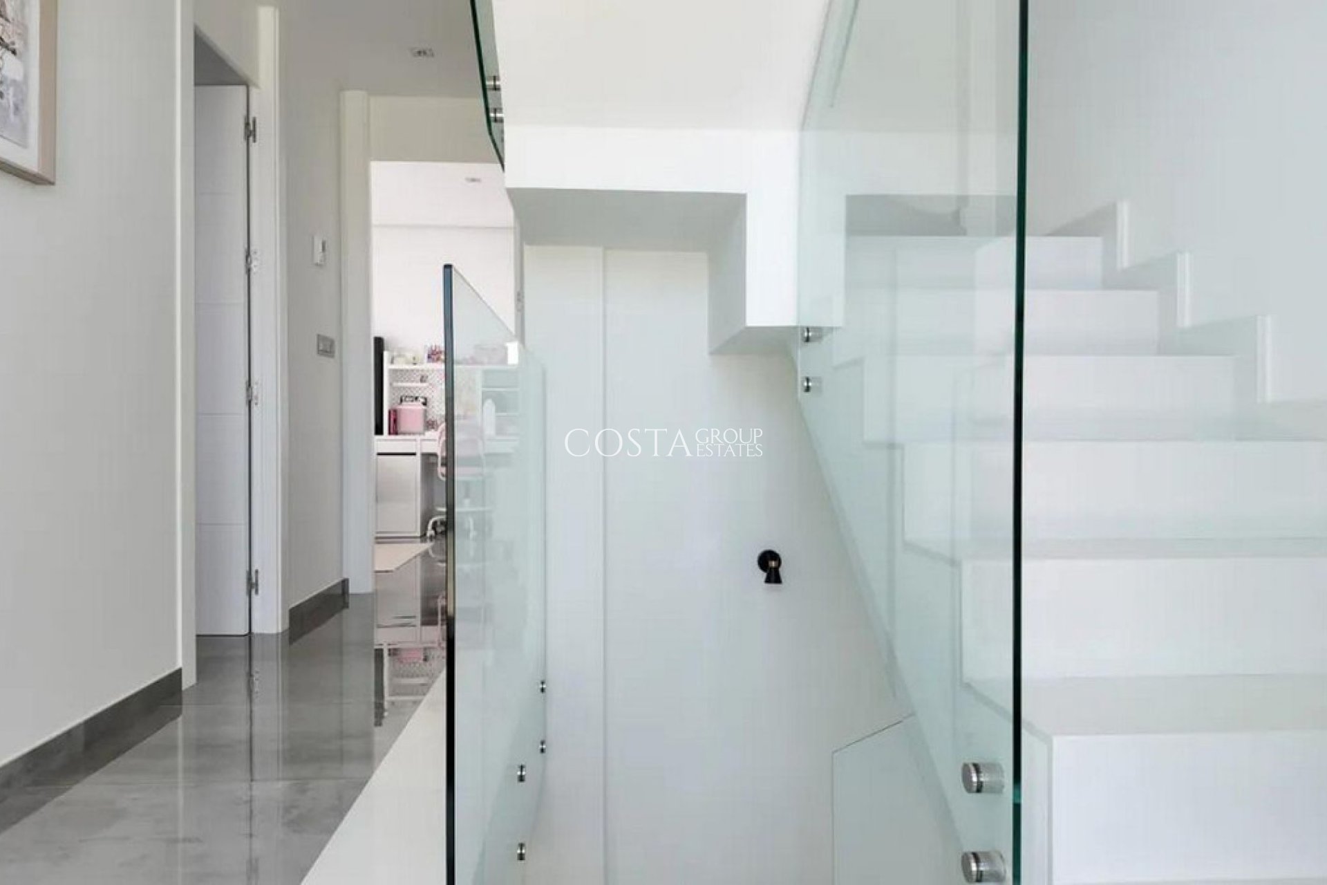 Odsprzedaż - Willa -
Orihuela Costa - Los Balcones