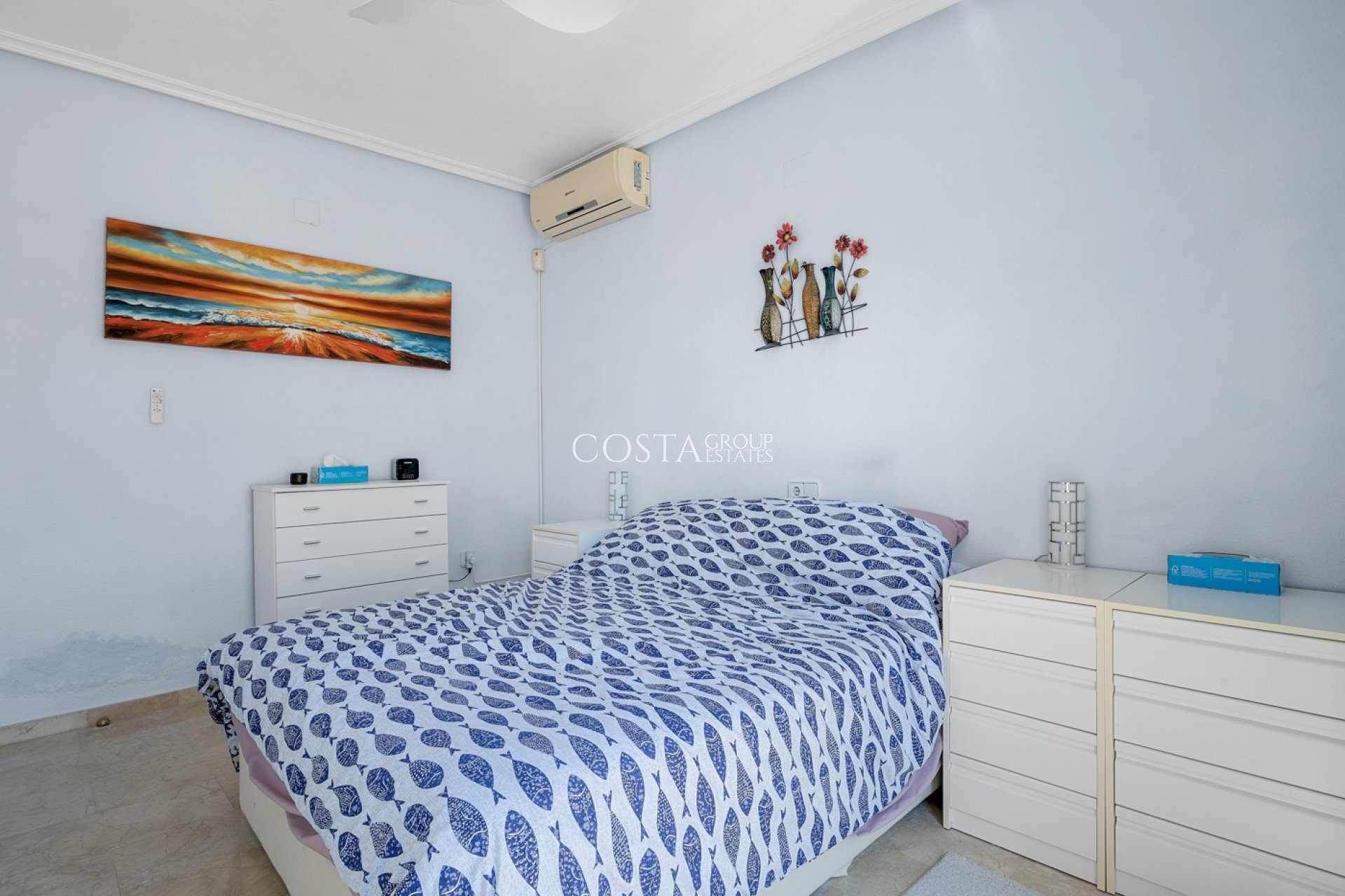Odsprzedaż - Willa -
Orihuela Costa - Los Dolses
