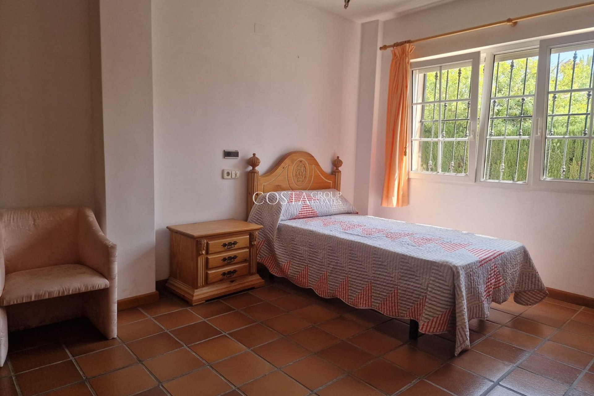 Odsprzedaż - Willa -
Orihuela Costa - Mil Palmeras