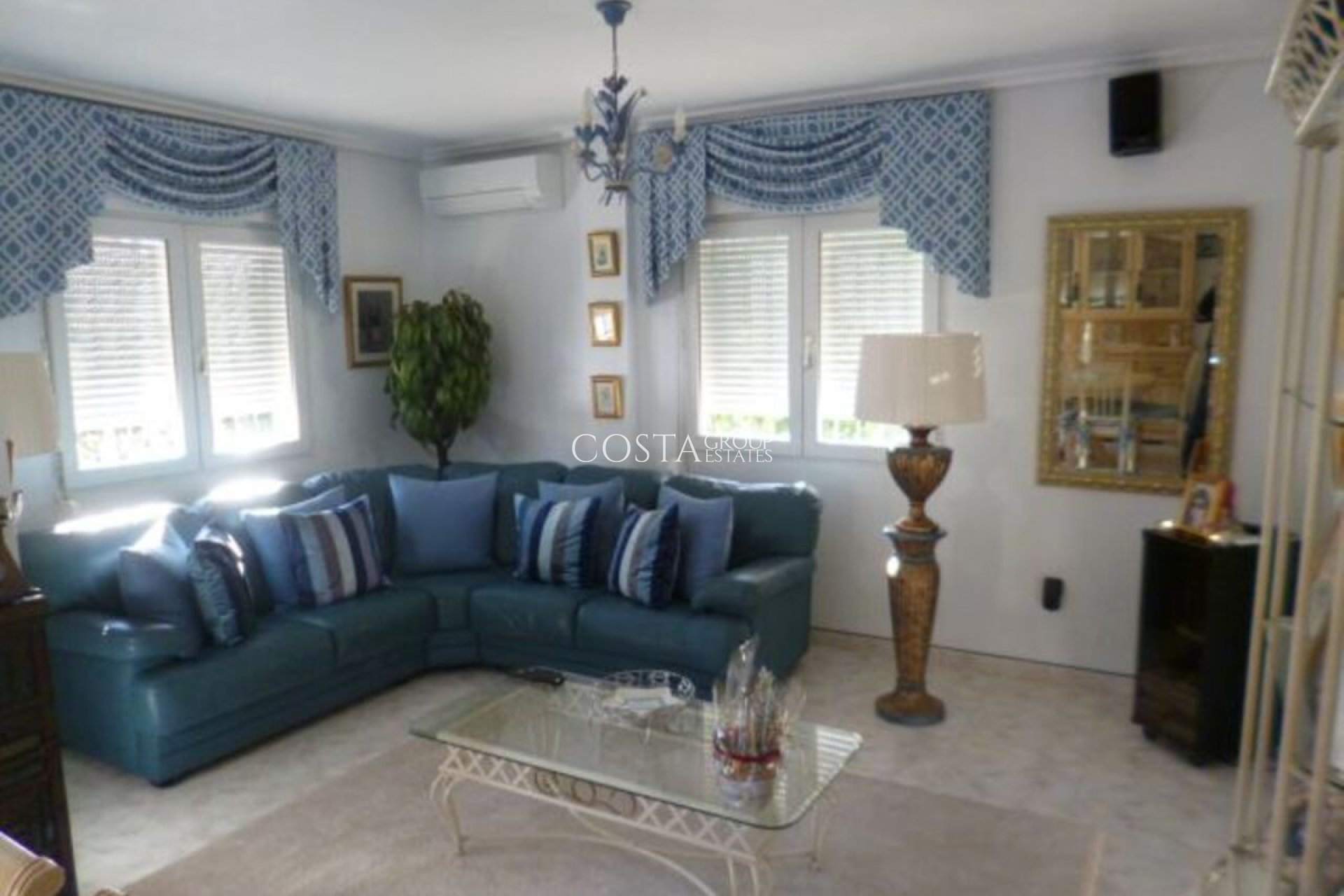 Odsprzedaż - Willa -
Orihuela Costa - Playa Flamenca