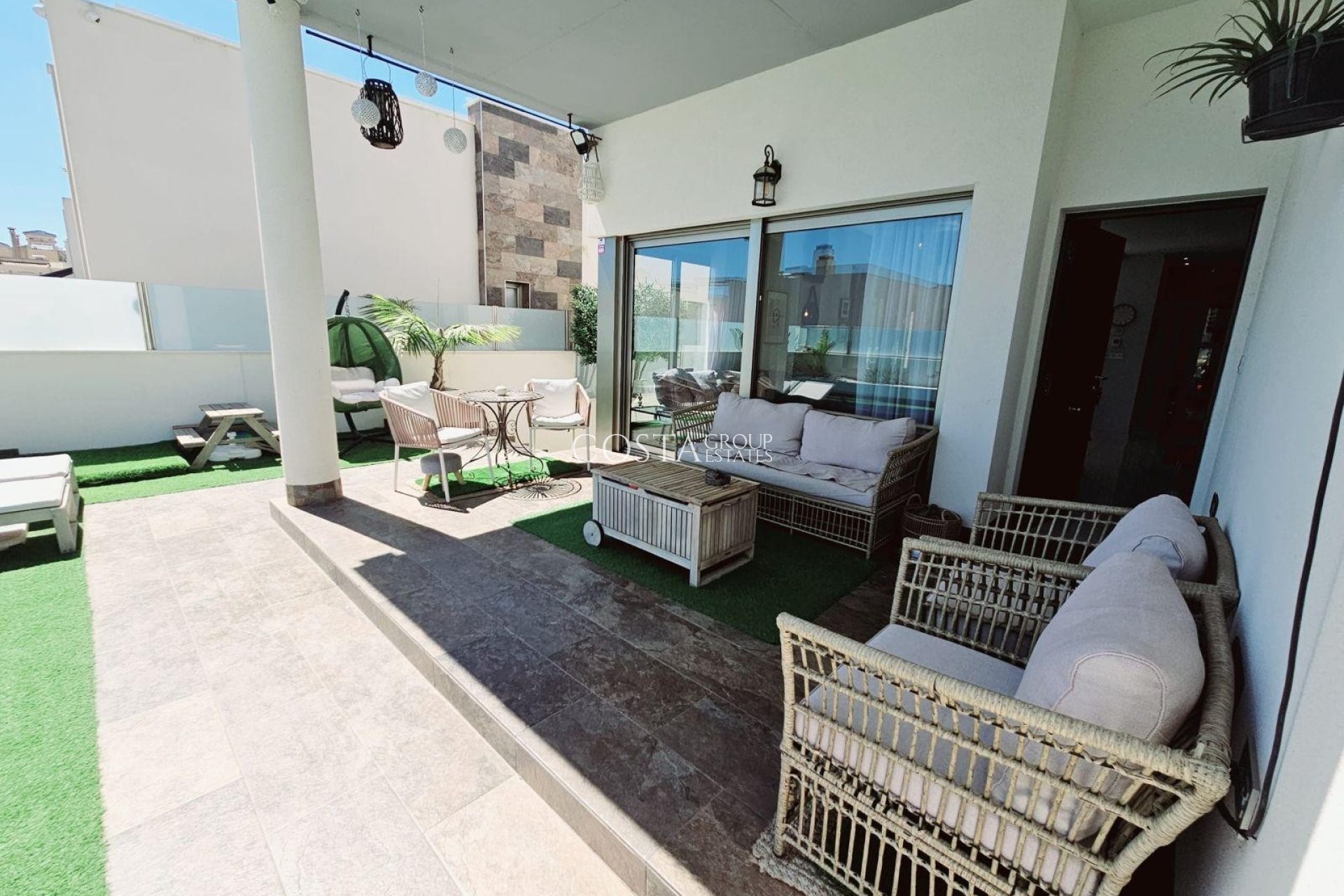 Odsprzedaż - Willa -
Orihuela Costa - Villamartín