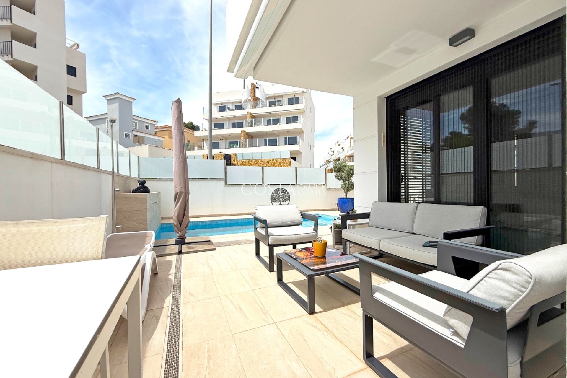 Odsprzedaż - Willa -
Orihuela Costa - Villamartín