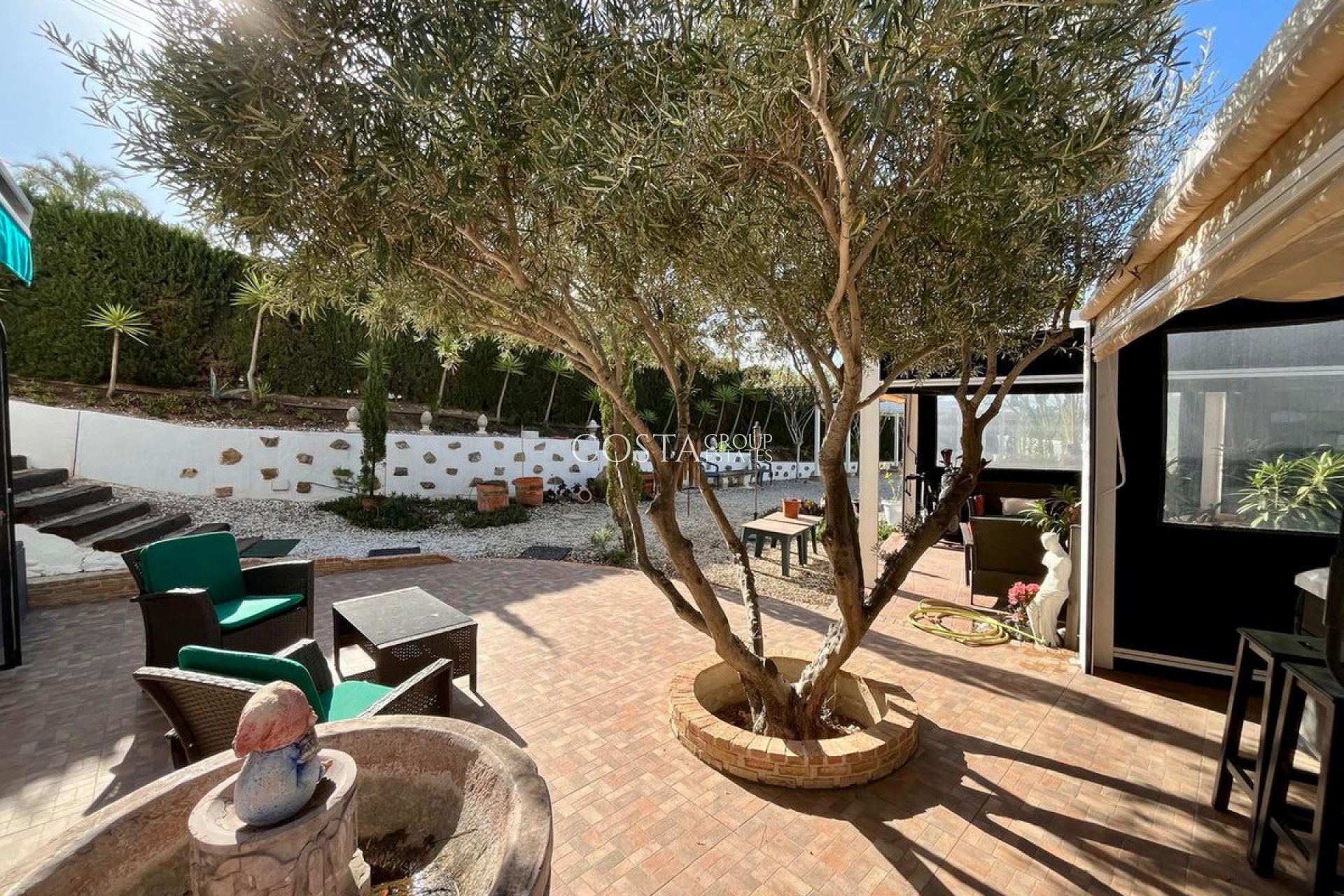 Odsprzedaż - Willa -
Orihuela Costa - Villamartin