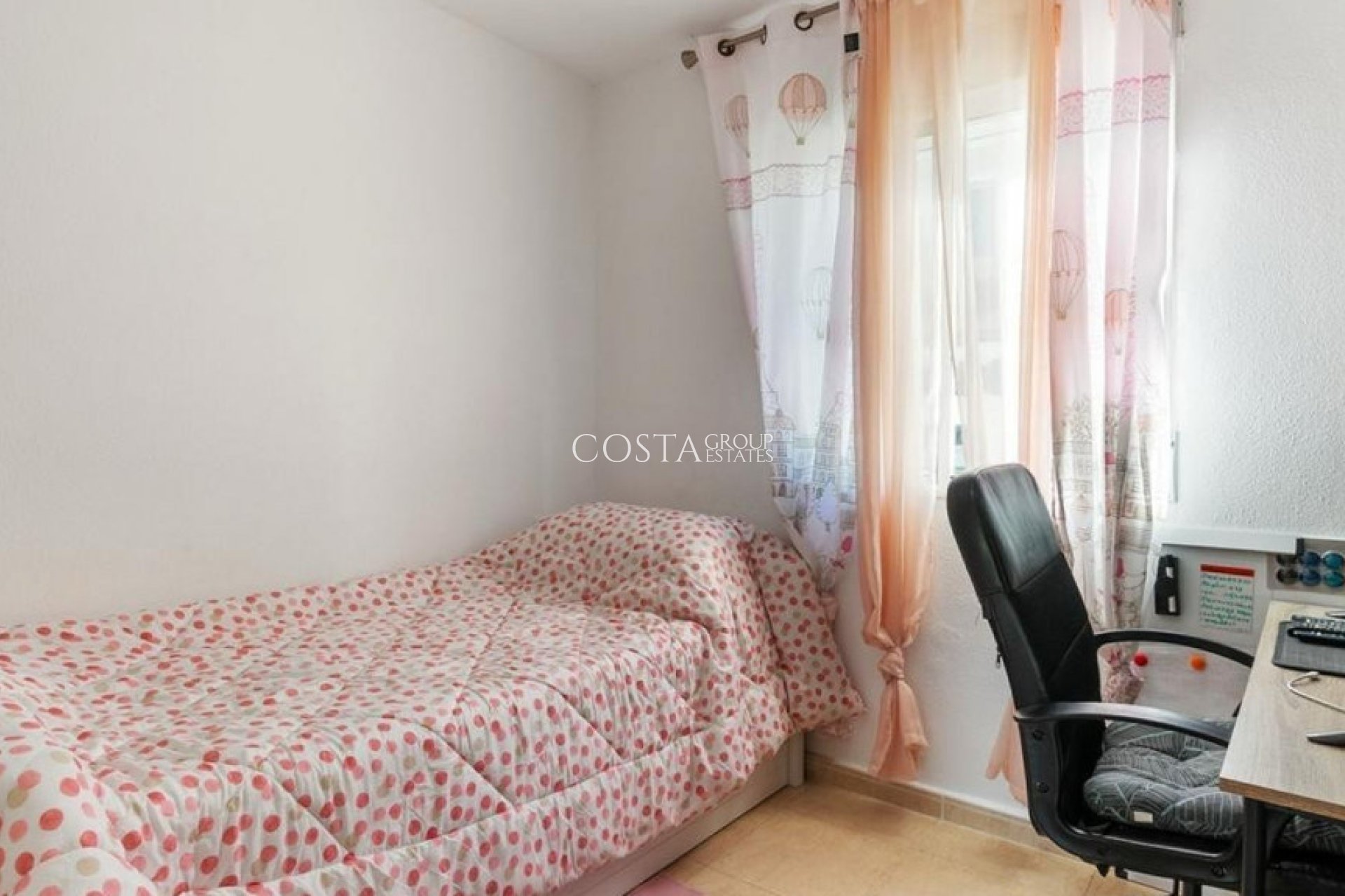 Odsprzedaż - Willa -
Orihuela Costa - Villamartin