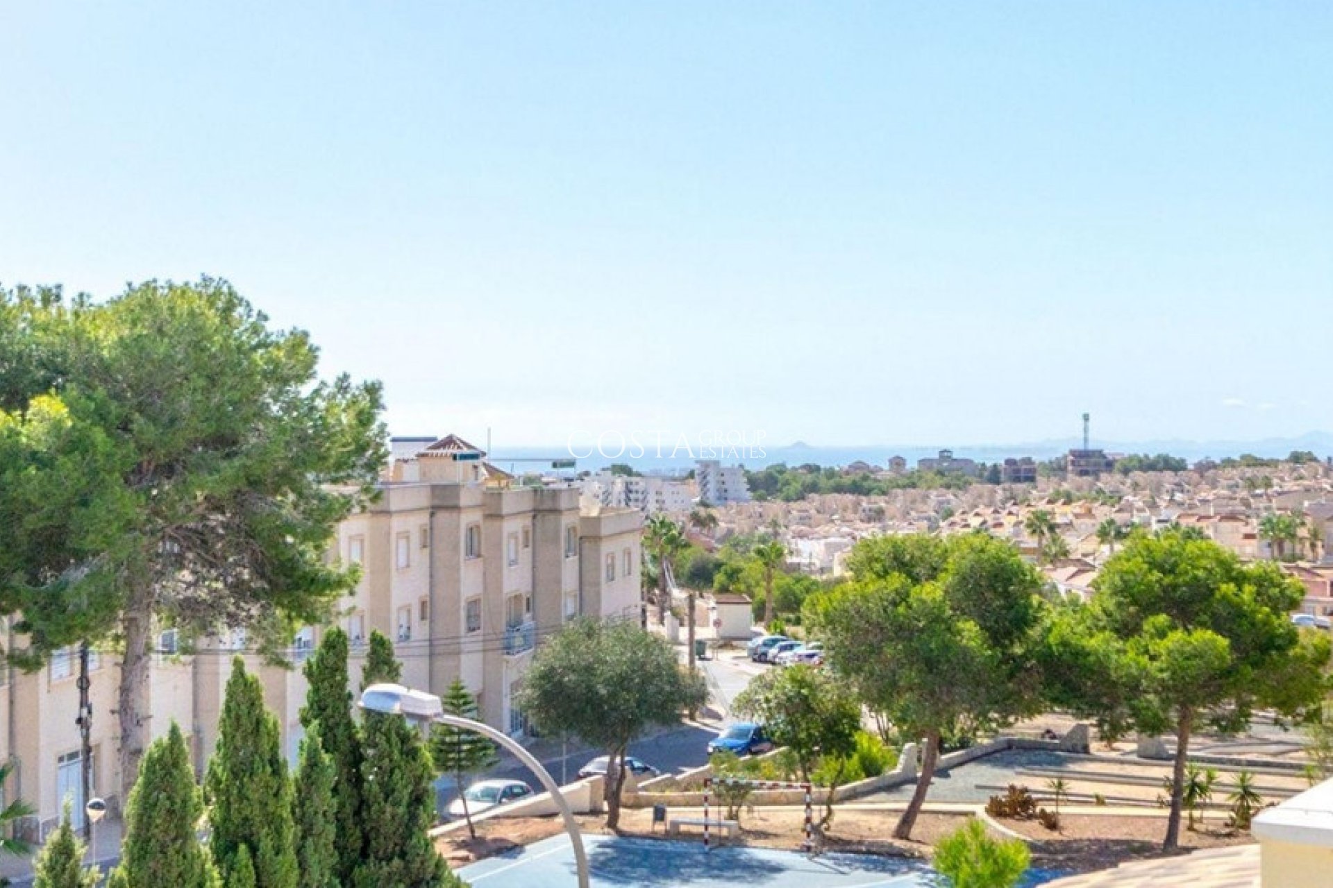 Odsprzedaż - Willa -
Orihuela Costa - Villamartin