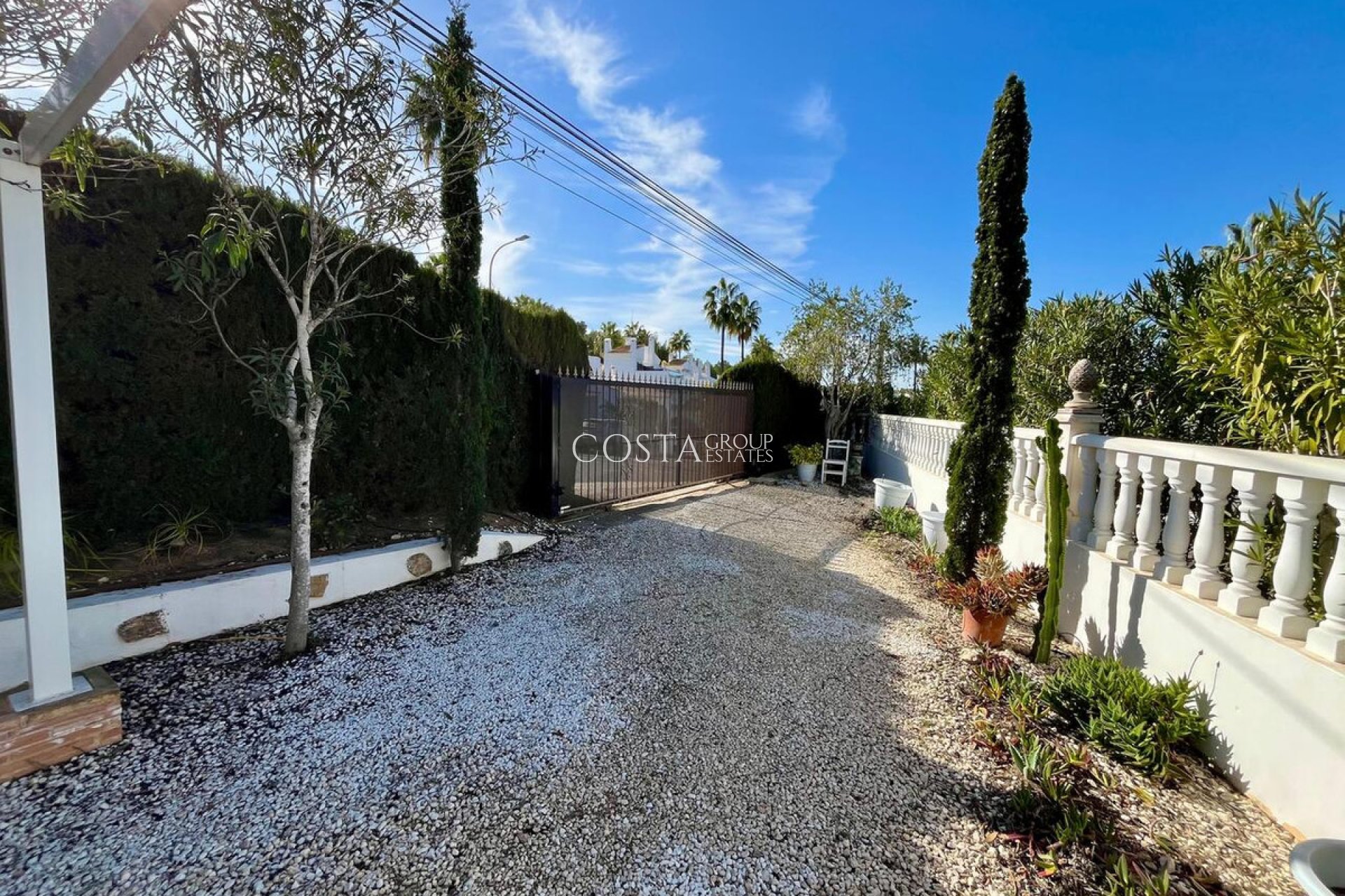 Odsprzedaż - Willa -
Orihuela Costa - Villamartin