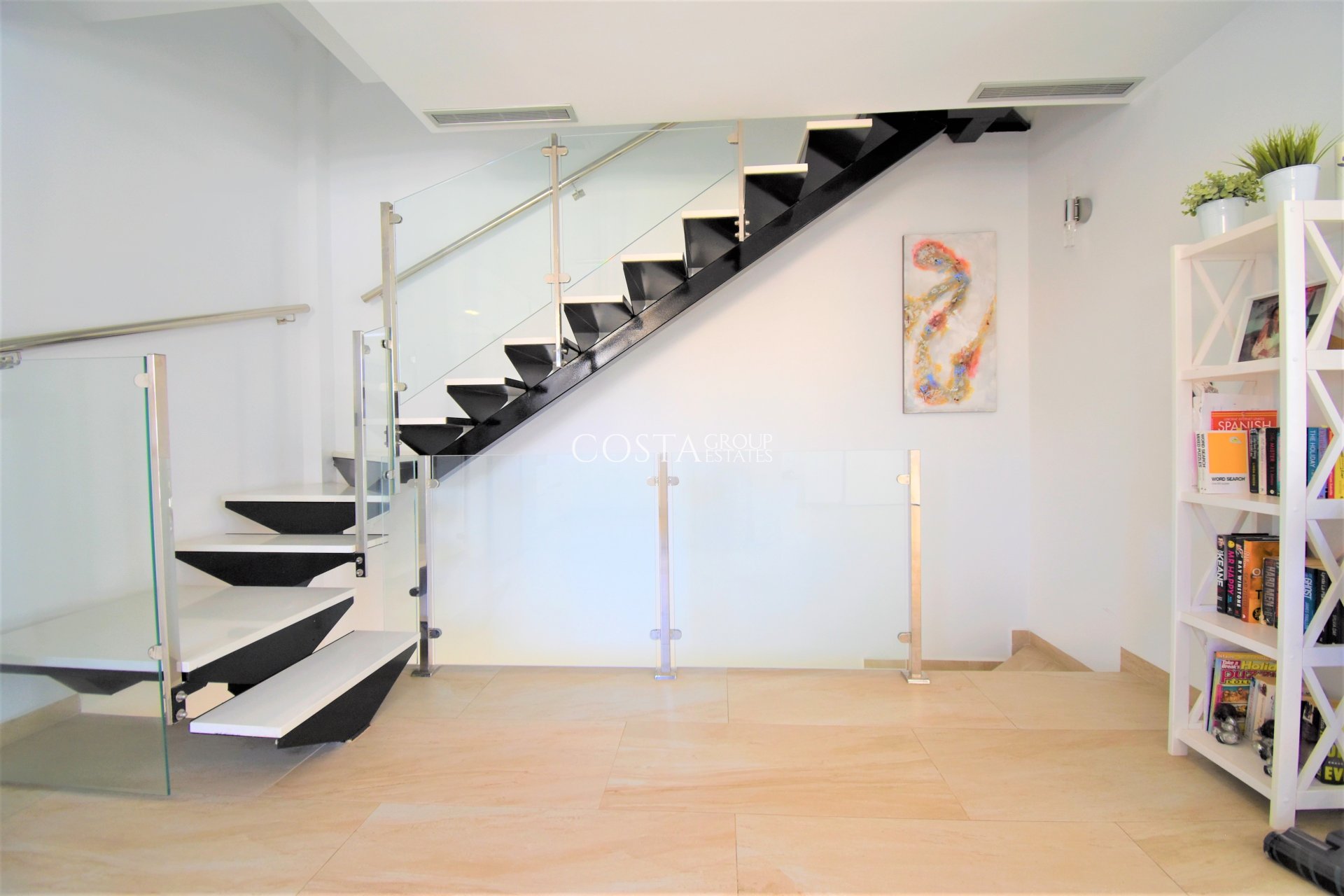 Odsprzedaż - Willa -
Orihuela Costa - Villamartín