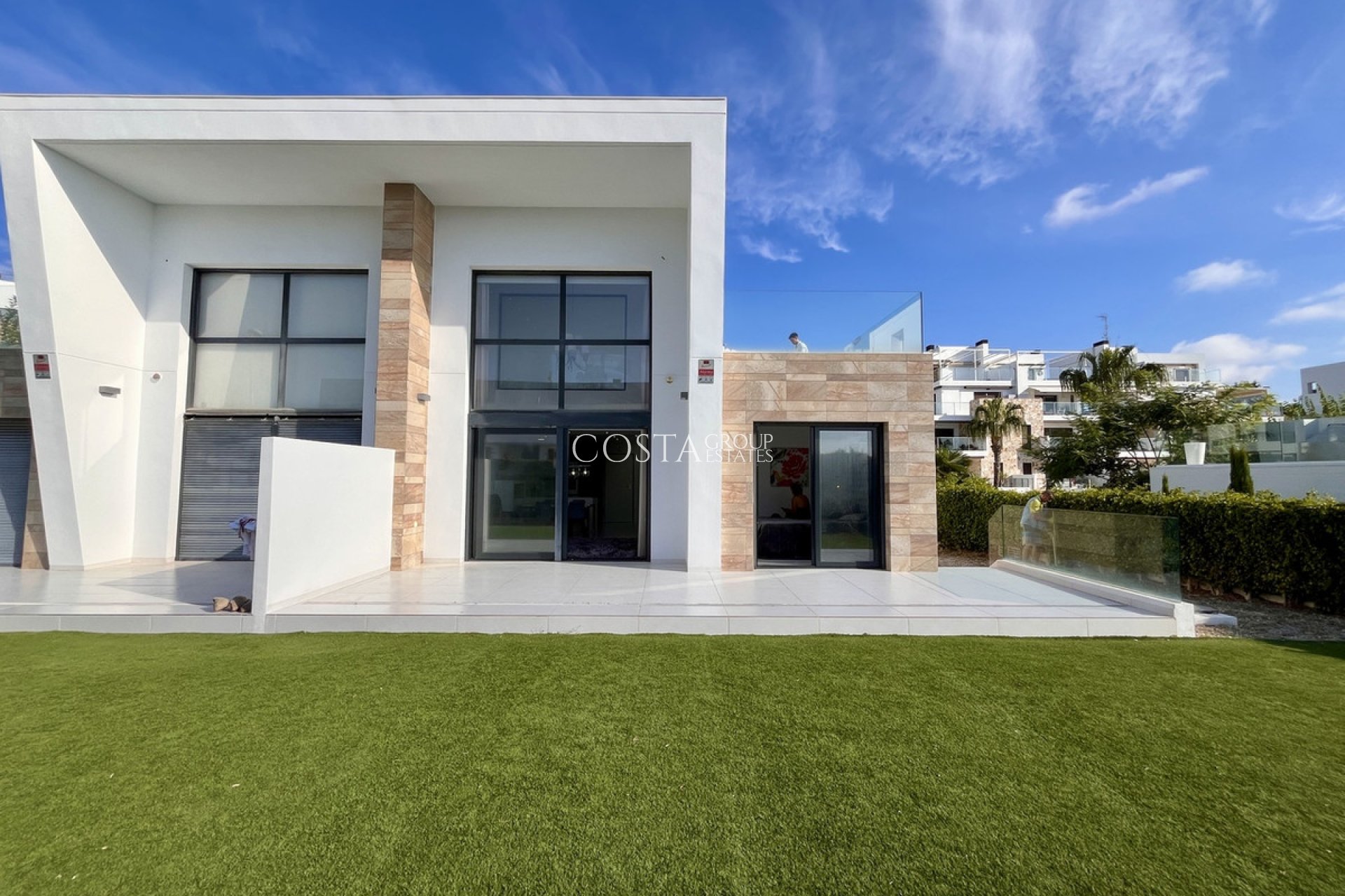 Odsprzedaż - Willa -
Orihuela Costa - Villamartin