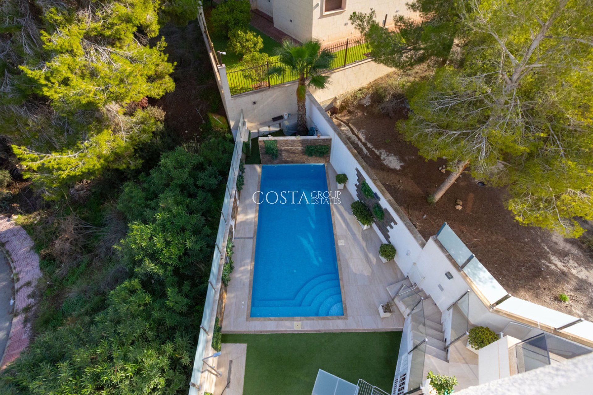 Odsprzedaż - Willa -
Orihuela Costa - Villamartin