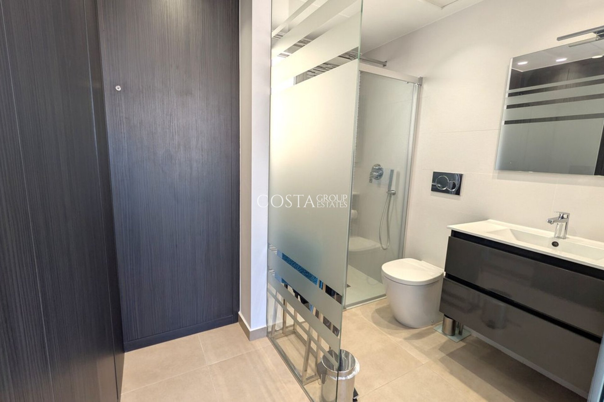 Odsprzedaż - Willa -
Orihuela Costa - Villamartin