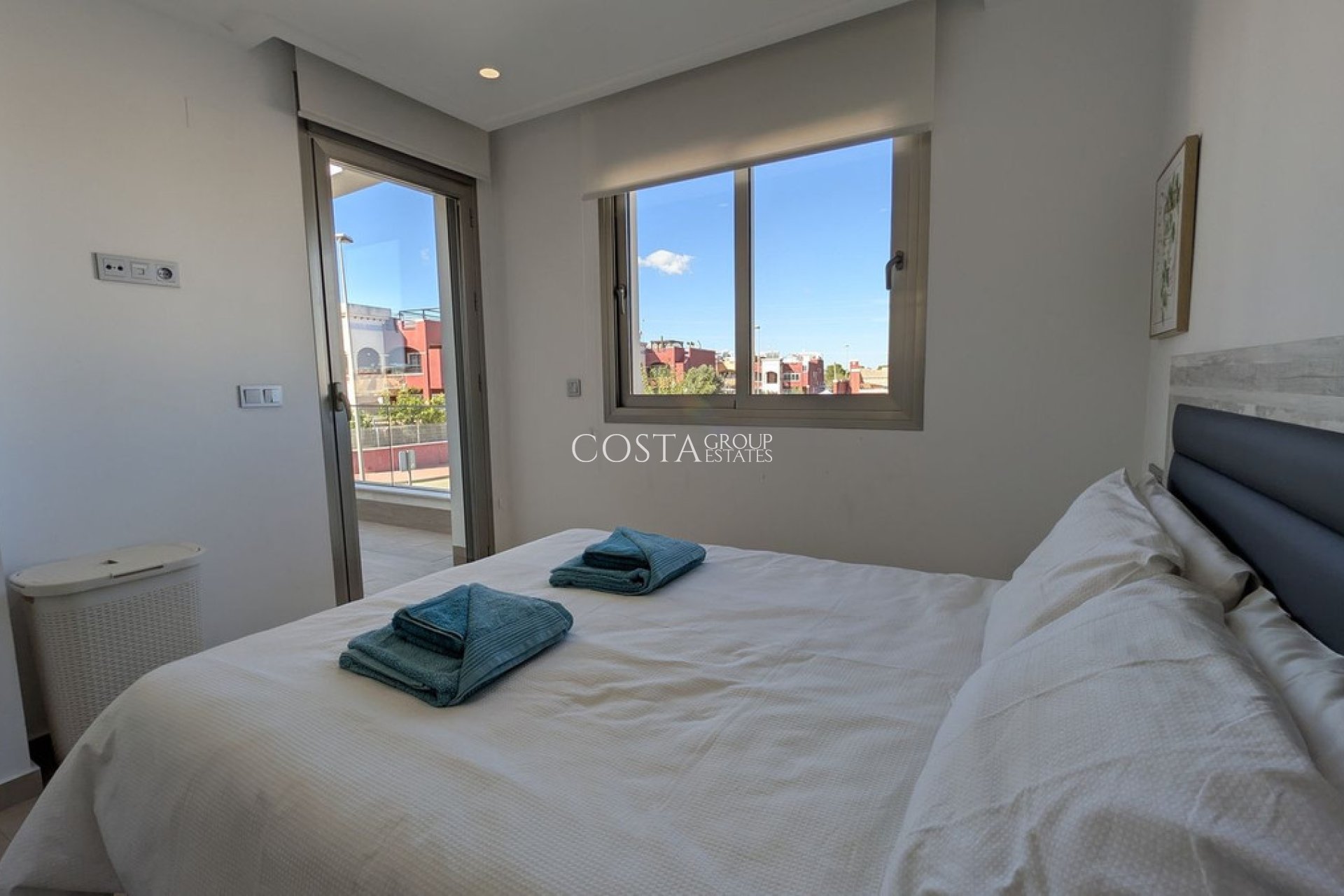 Odsprzedaż - Willa -
Orihuela Costa - Villamartin