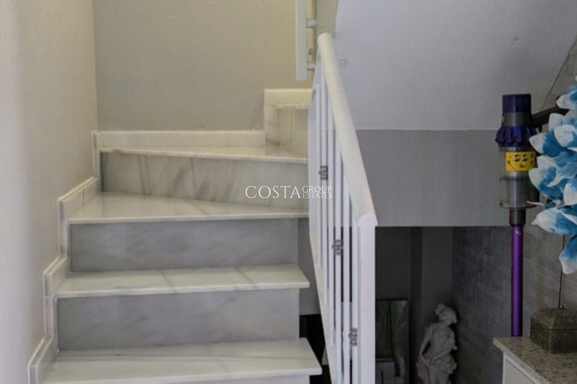 Odsprzedaż - Willa -
Orihuela Costa - Villamartin