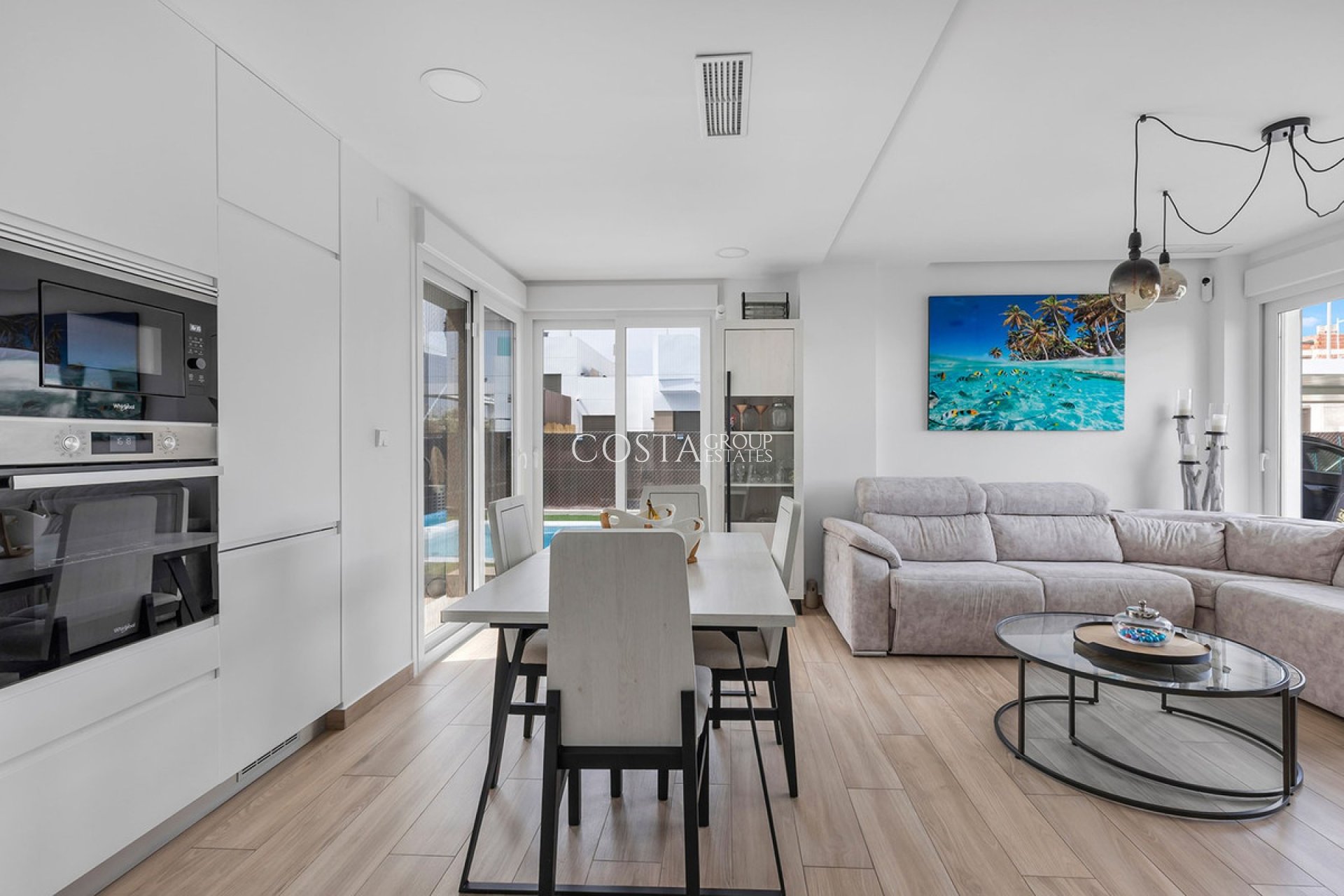 Odsprzedaż - Willa -
Orihuela Costa - Vista Bella Golf