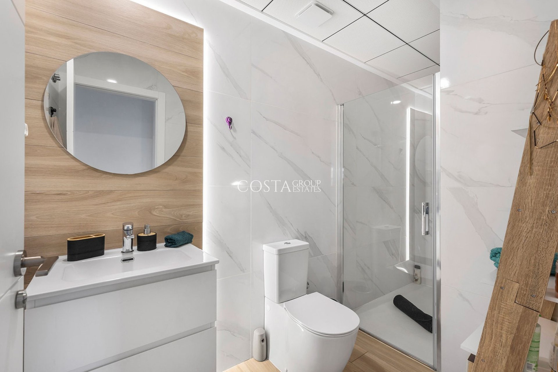 Odsprzedaż - Willa -
Orihuela Costa - Vista Bella Golf