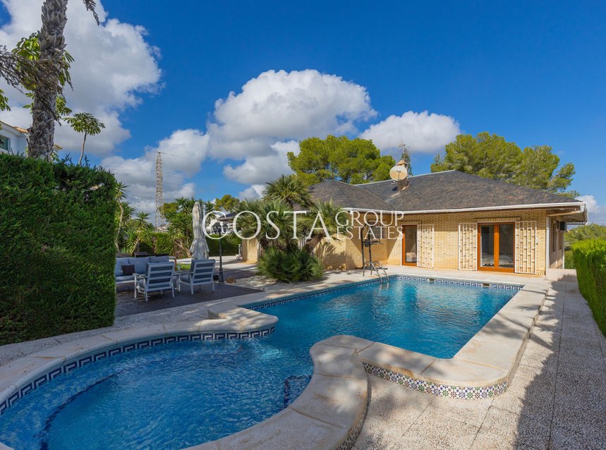 Odsprzedaż - Willa -
Orihuela Costa