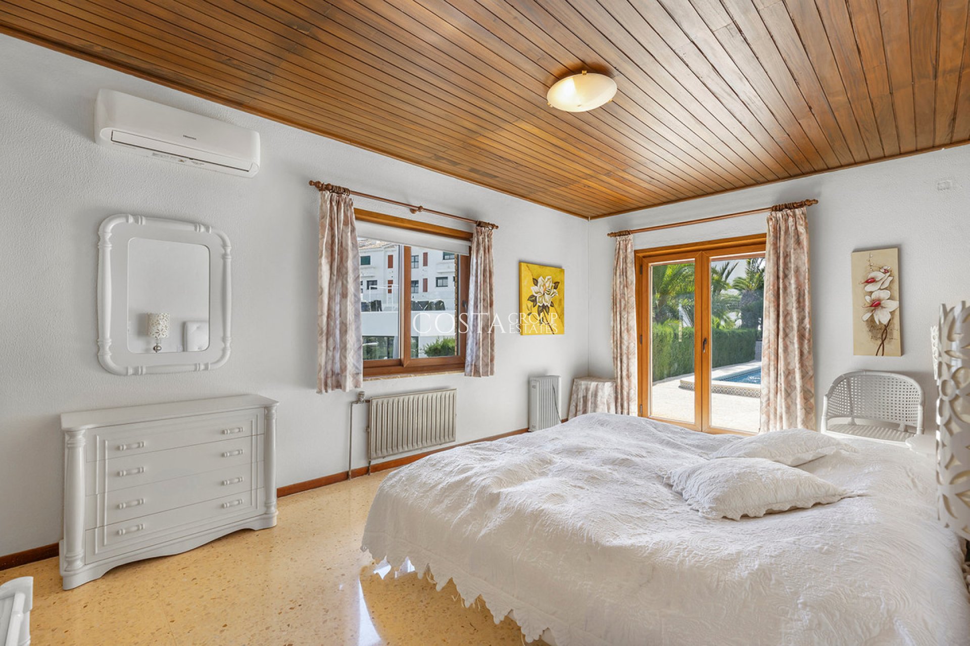 Odsprzedaż - Willa -
Orihuela Costa