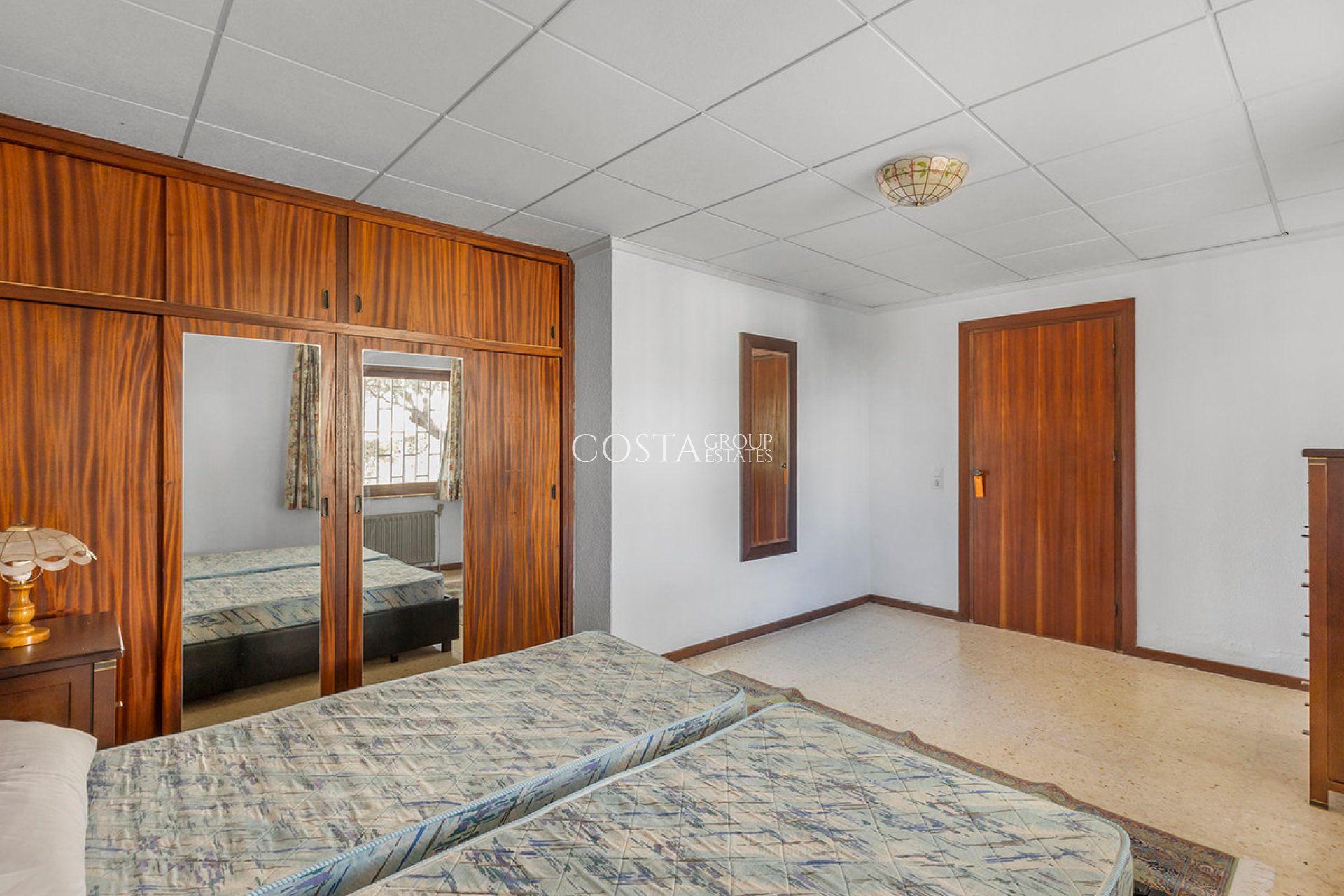 Odsprzedaż - Willa -
Orihuela Costa