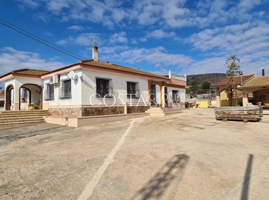 Odsprzedaż - Willa -
Orihuela - La Matanza