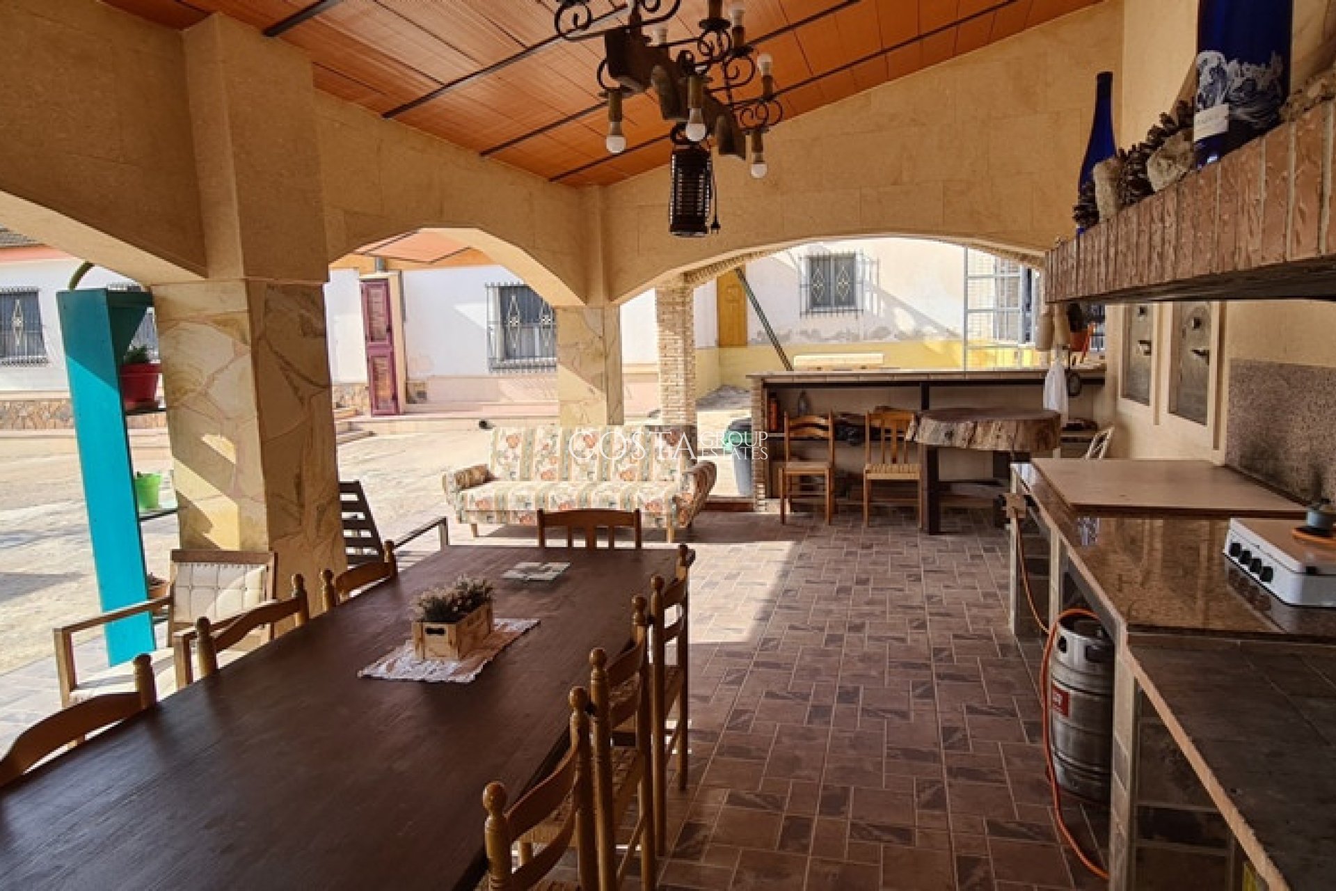 Odsprzedaż - Willa -
Orihuela - La Matanza