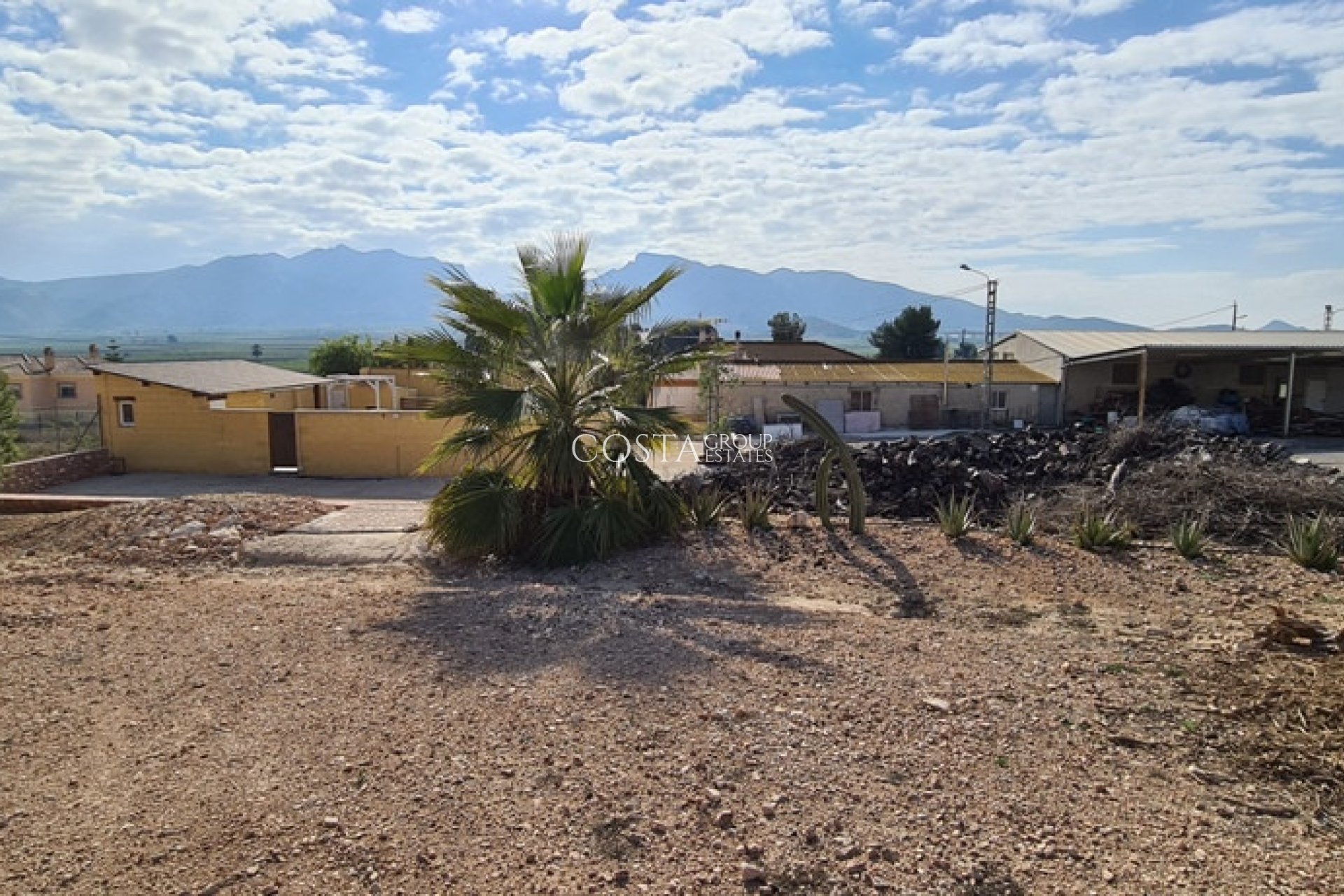 Odsprzedaż - Willa -
Orihuela - La Matanza