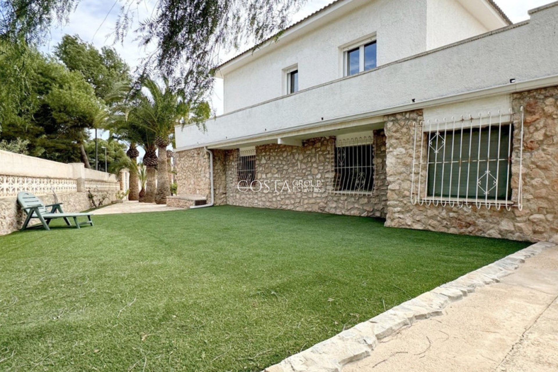 Odsprzedaż - Willa -
Orihuela - La Zenia
