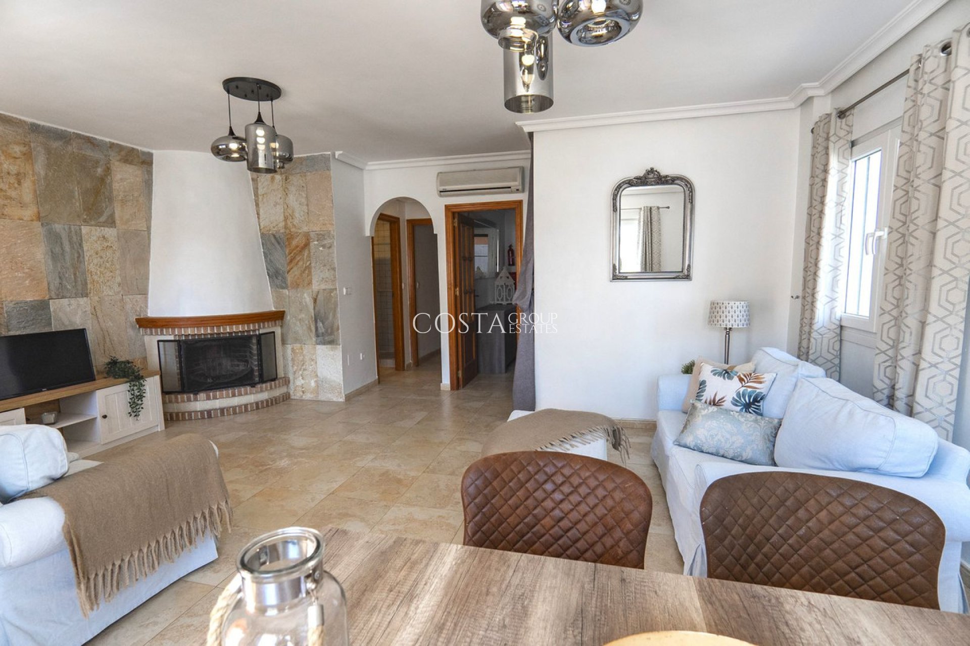 Odsprzedaż - Willa -
Orihuela - Lomas de Cabo Roig