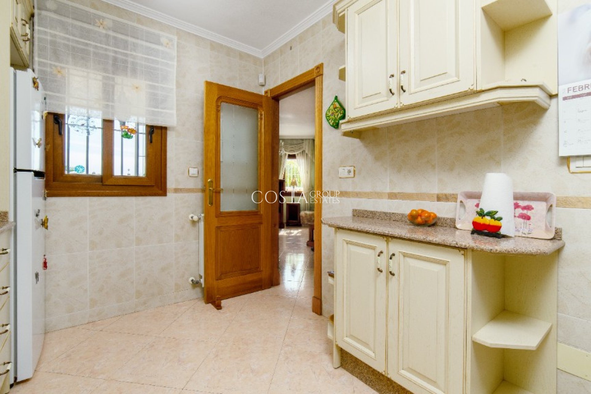 Odsprzedaż - Willa -
Orihuela - Los Altos