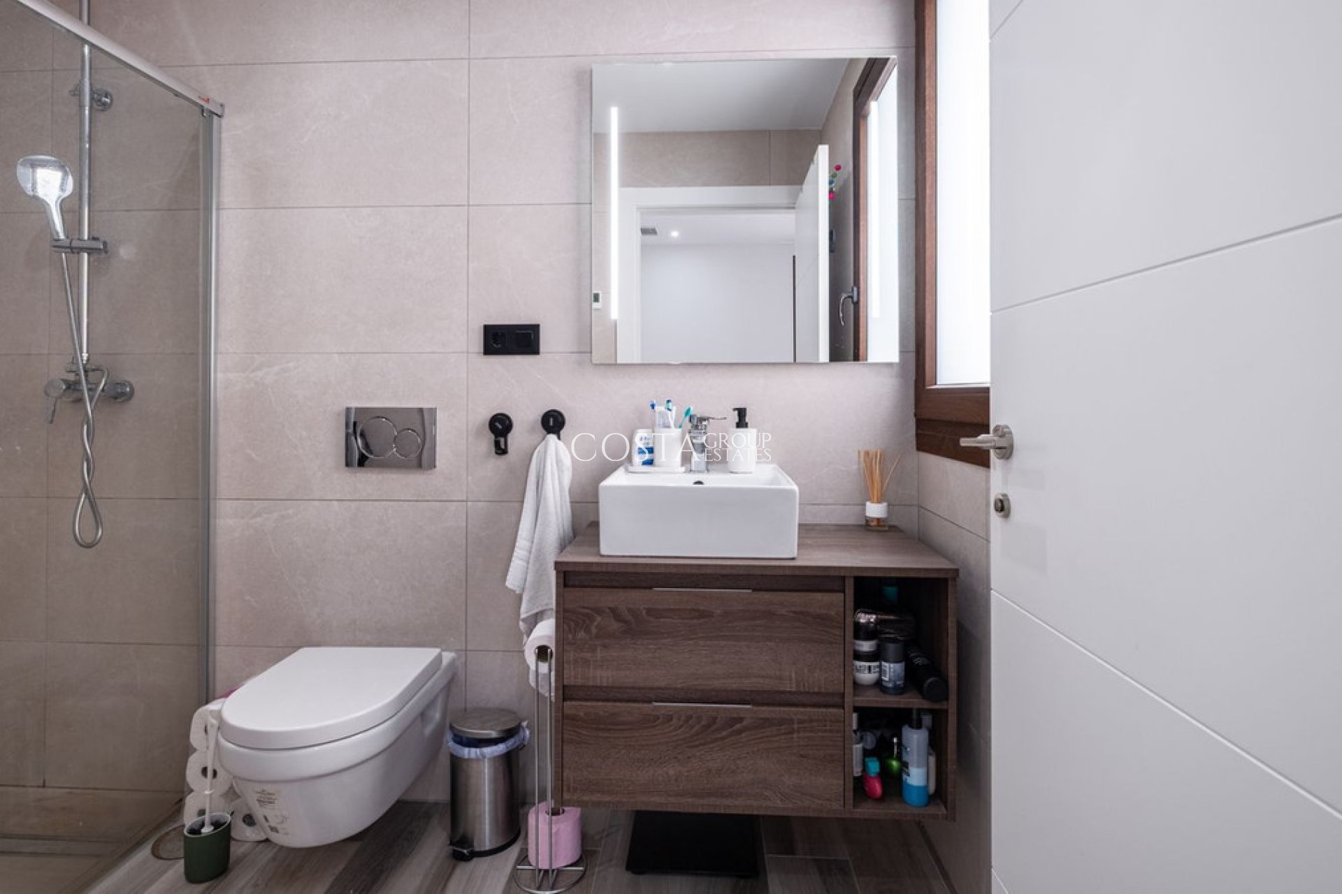 Odsprzedaż - Willa -
Orihuela - Los Balcones