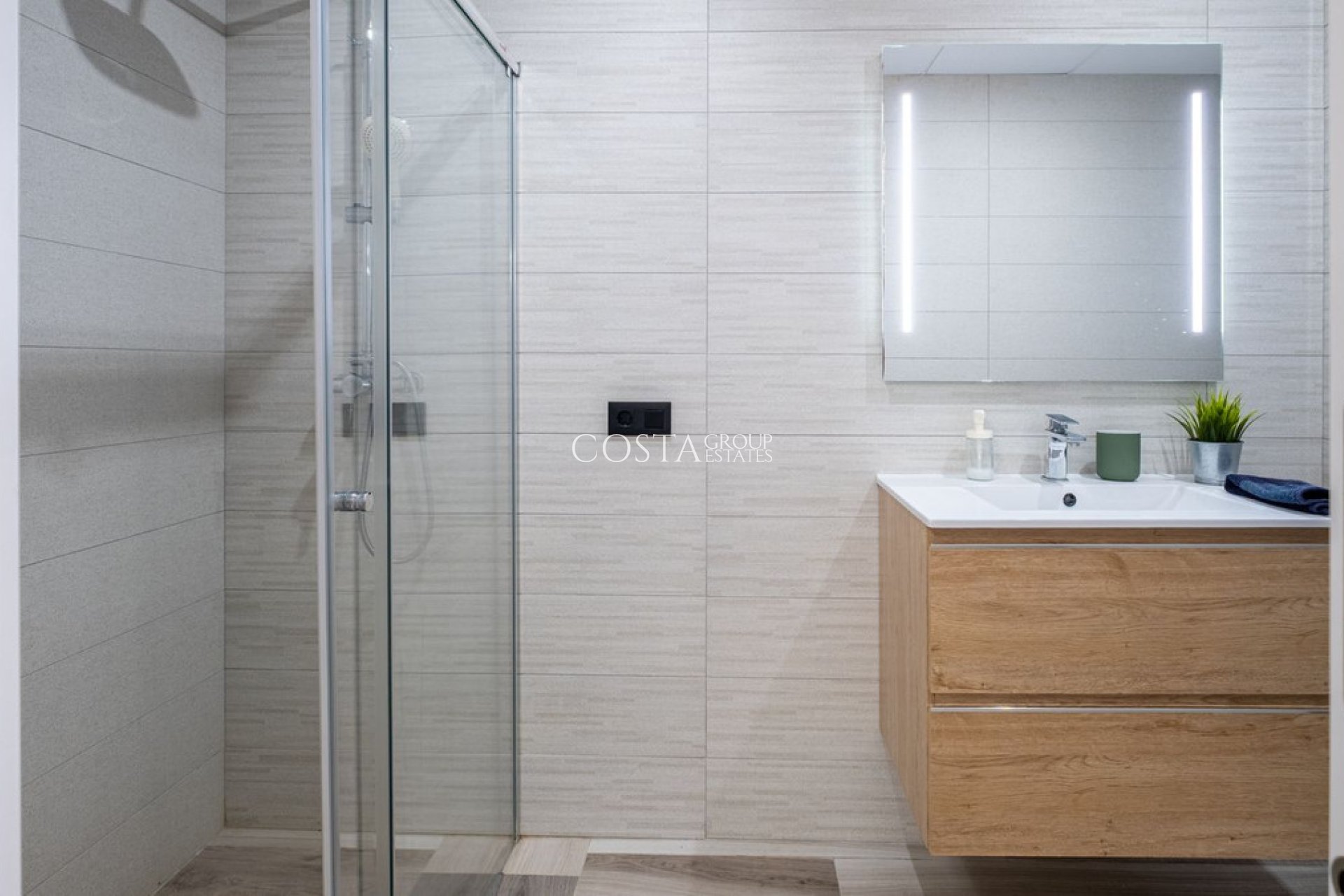 Odsprzedaż - Willa -
Orihuela - Los Balcones