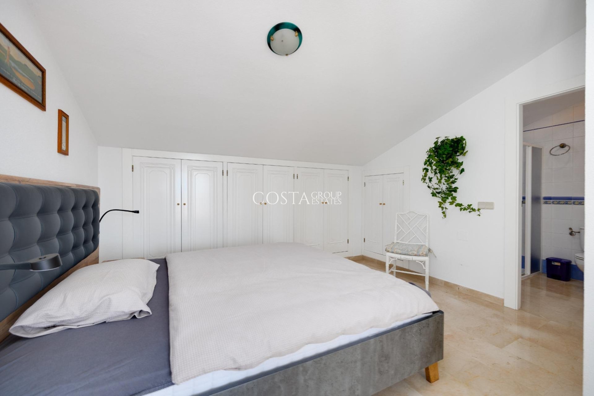Odsprzedaż - Willa -
Orihuela - Orihuela Costa
