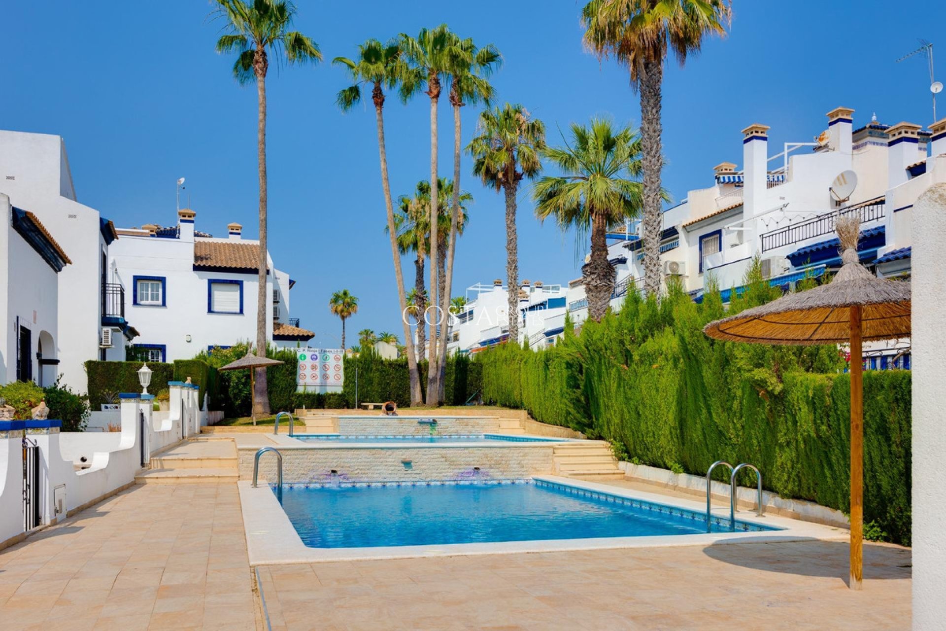 Odsprzedaż - Willa -
Orihuela - Orihuela Costa