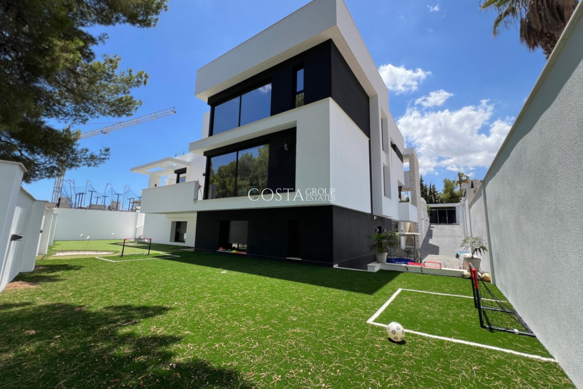 Odsprzedaż - Willa -
Orihuela - Orihuela Costa