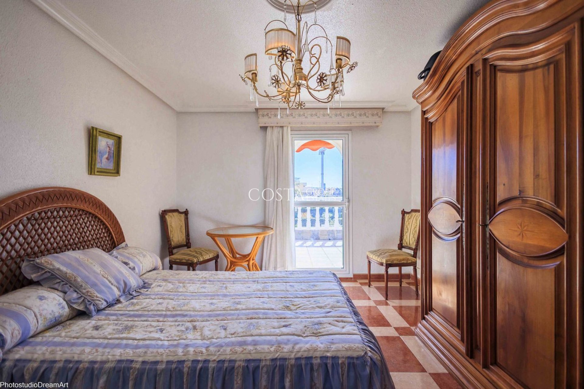 Odsprzedaż - Willa -
Orihuela - Orihuela Costa