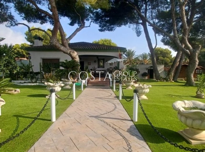 Odsprzedaż - Willa -
Orihuela - Orihuela Costa
