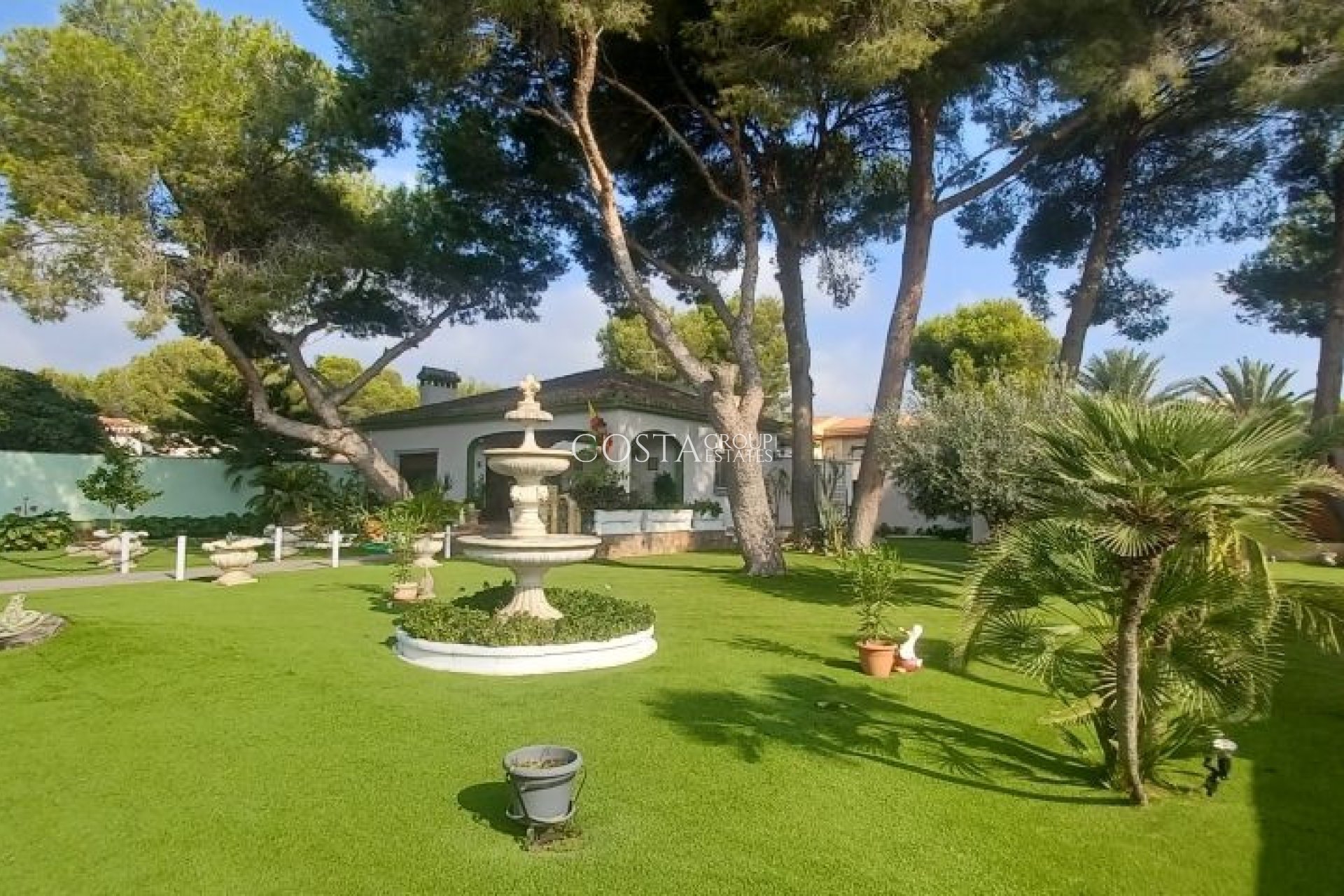 Odsprzedaż - Willa -
Orihuela - Orihuela Costa