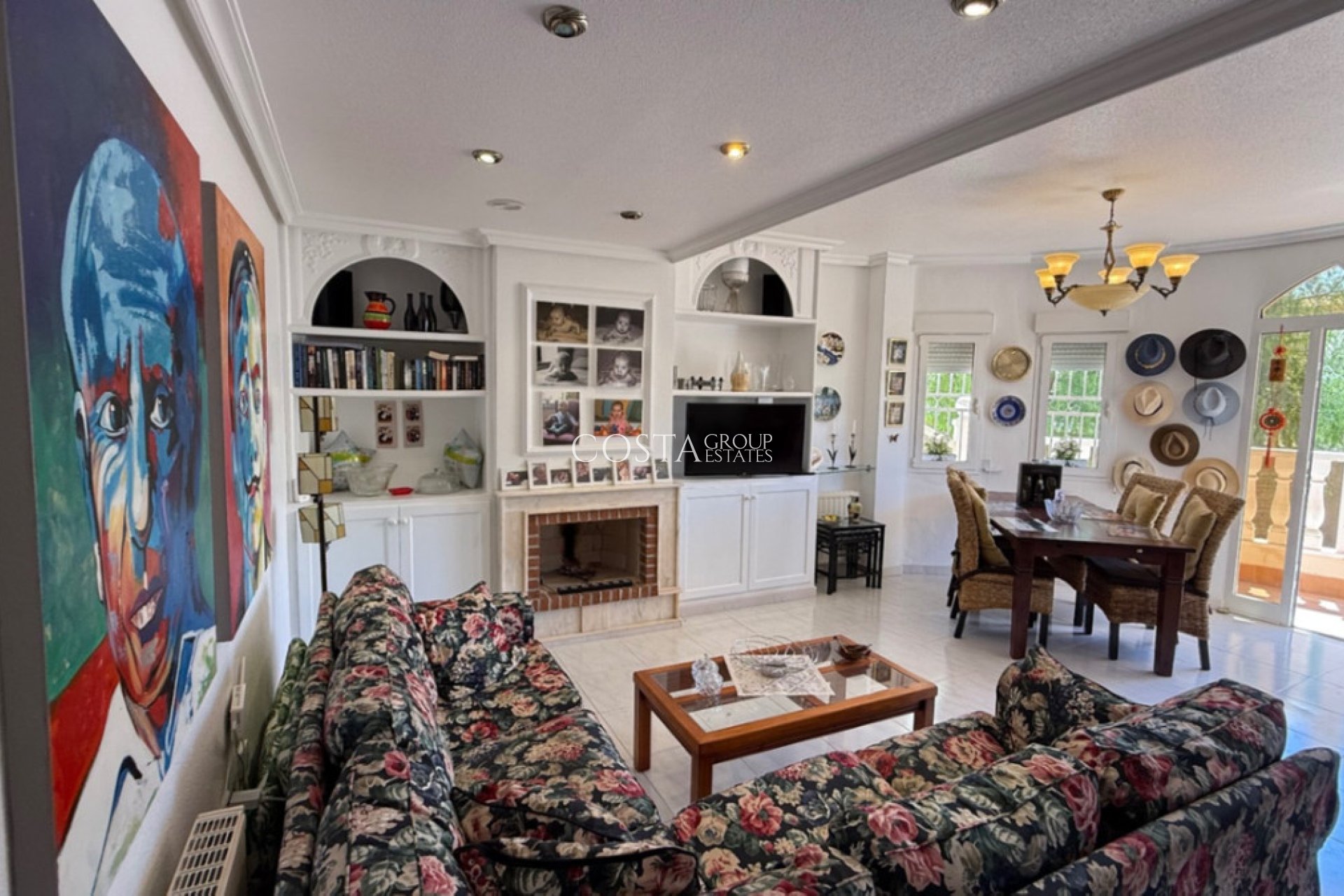 Odsprzedaż - Willa -
Orihuela - Orihuela Costa