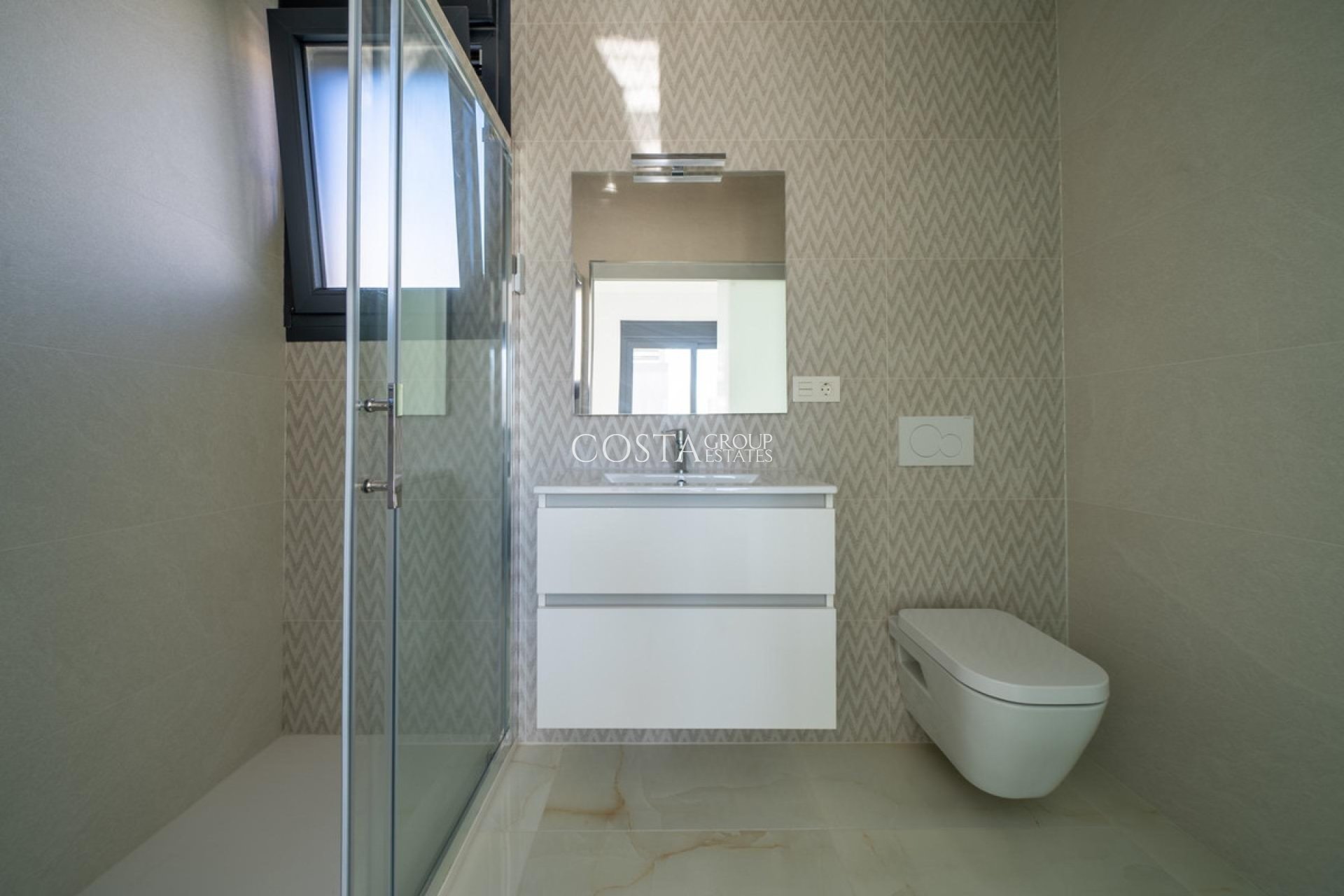 Odsprzedaż - Willa -
Orihuela - Orihuela Costa