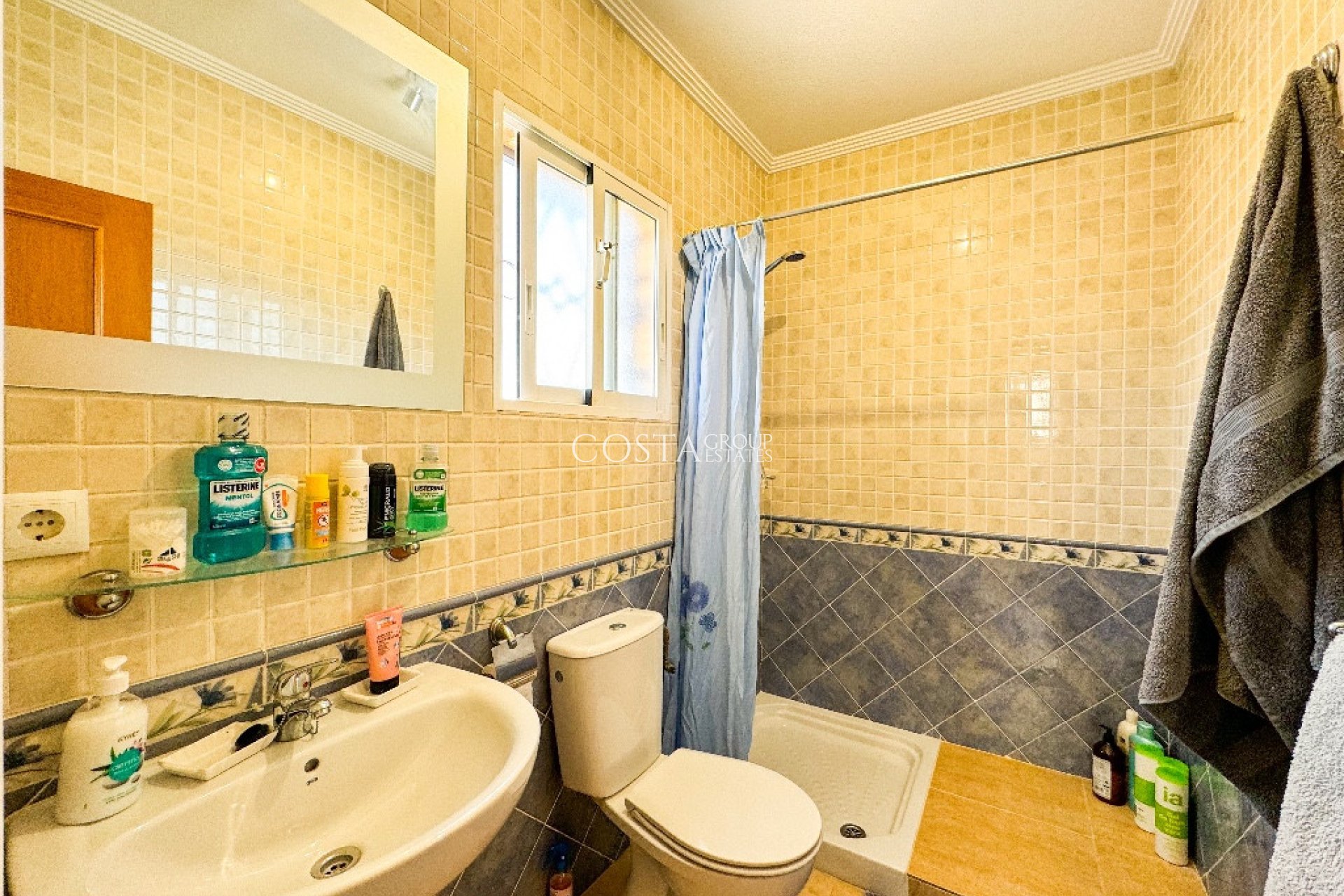 Odsprzedaż - Willa -
Orihuela - Punta Prima